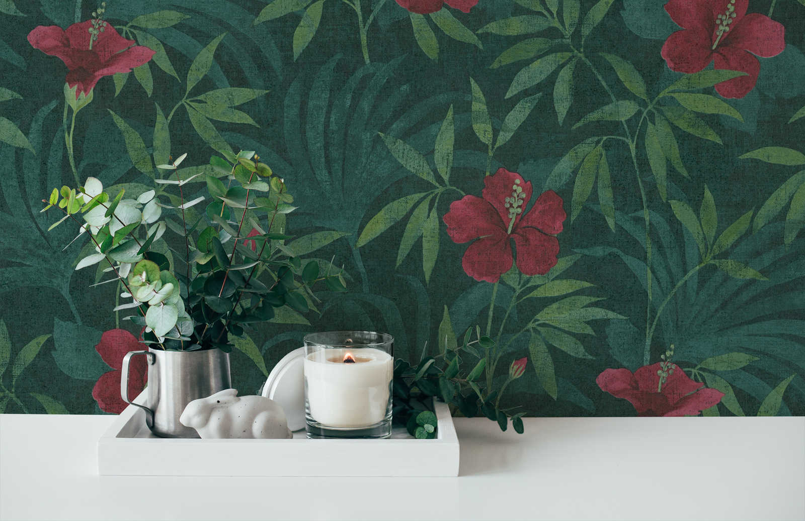             Jungle papier peint jungle verte & fleurs d'hibiscus - vert, rouge
        