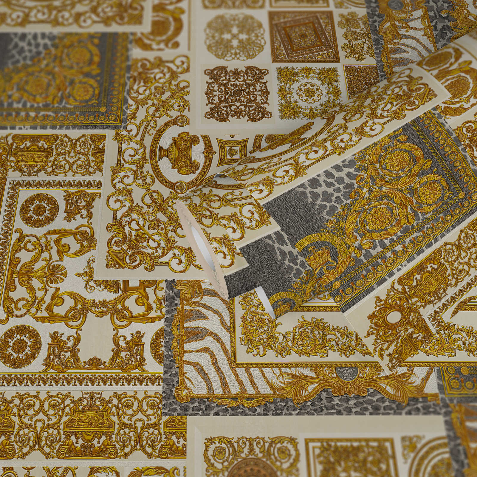             VERSACE Home behang barokke details & dierenprint - goud, zilver, crème
        