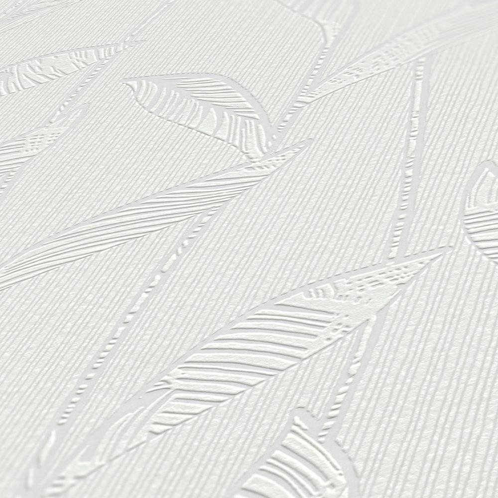             Non-woven wallpaper with leaf design to paint over - Paintable
        