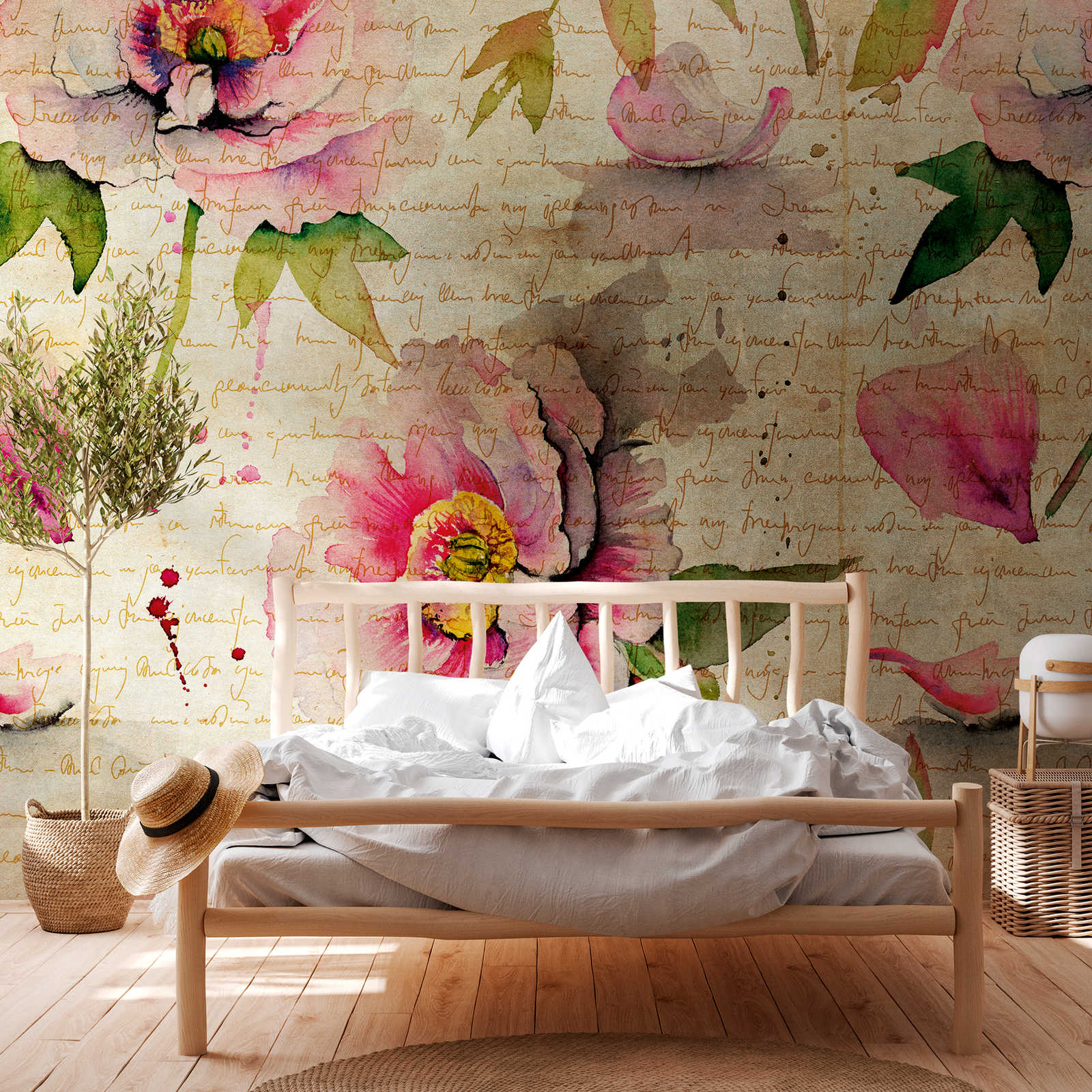         Wallpaper novelty - roses motif wallpaper vintage & cottage core style
    