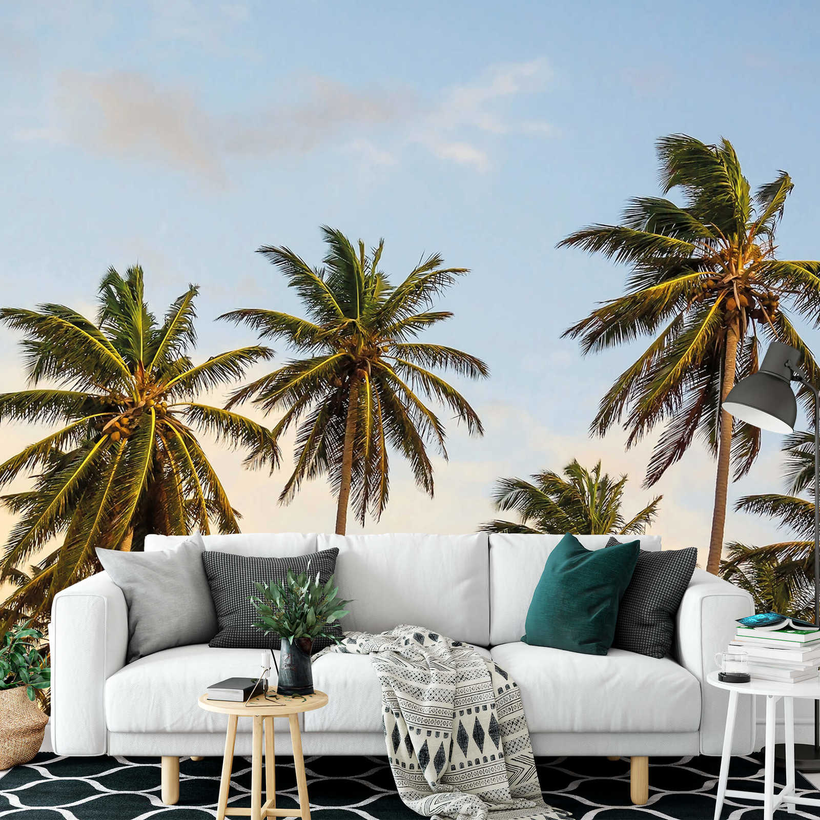             Papier peint panoramique palmiers sur la plage - beige, bleu, vert
        