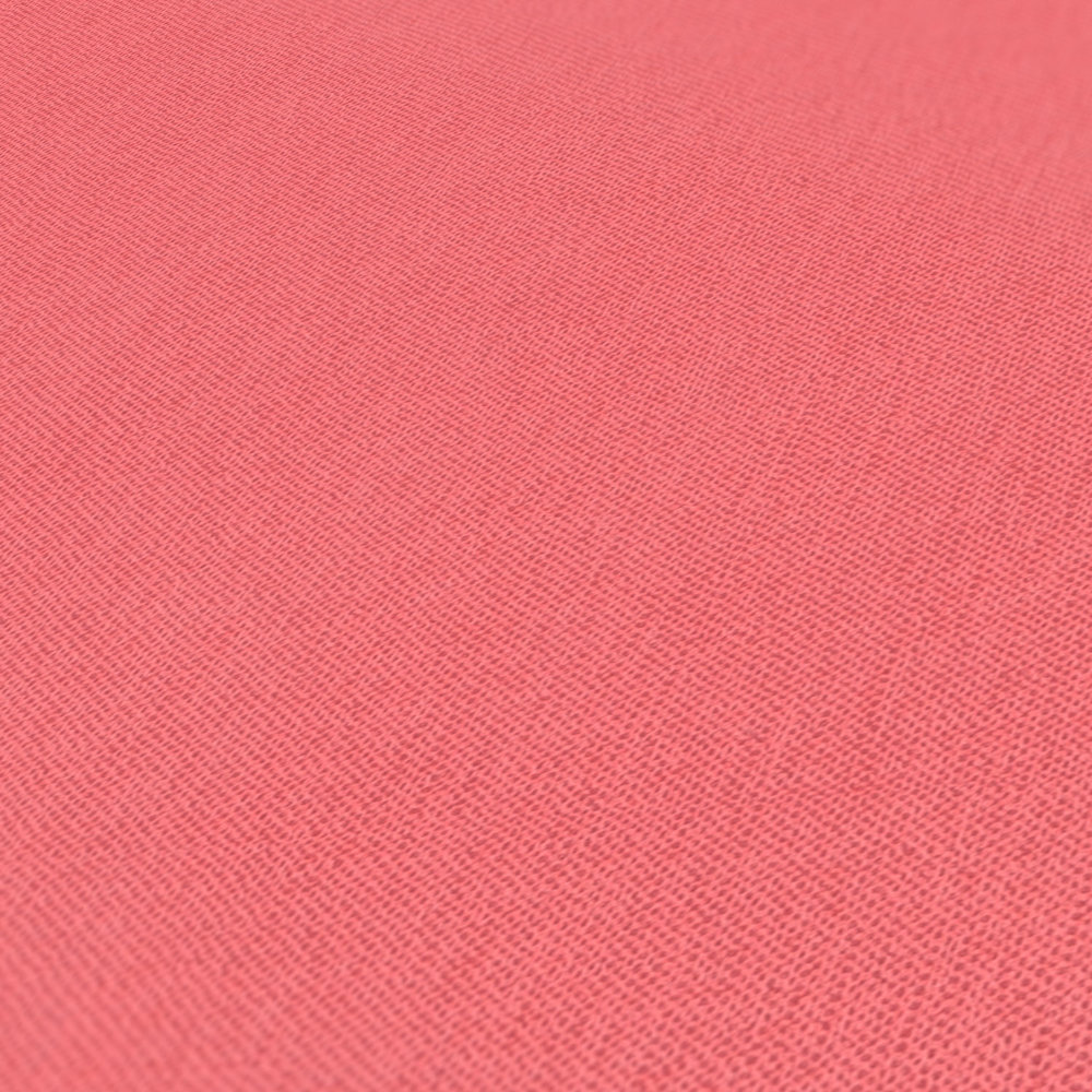             Papel pintado rojo y rosa salmón con estructura de lino liso para habitaciones de niñas
        
