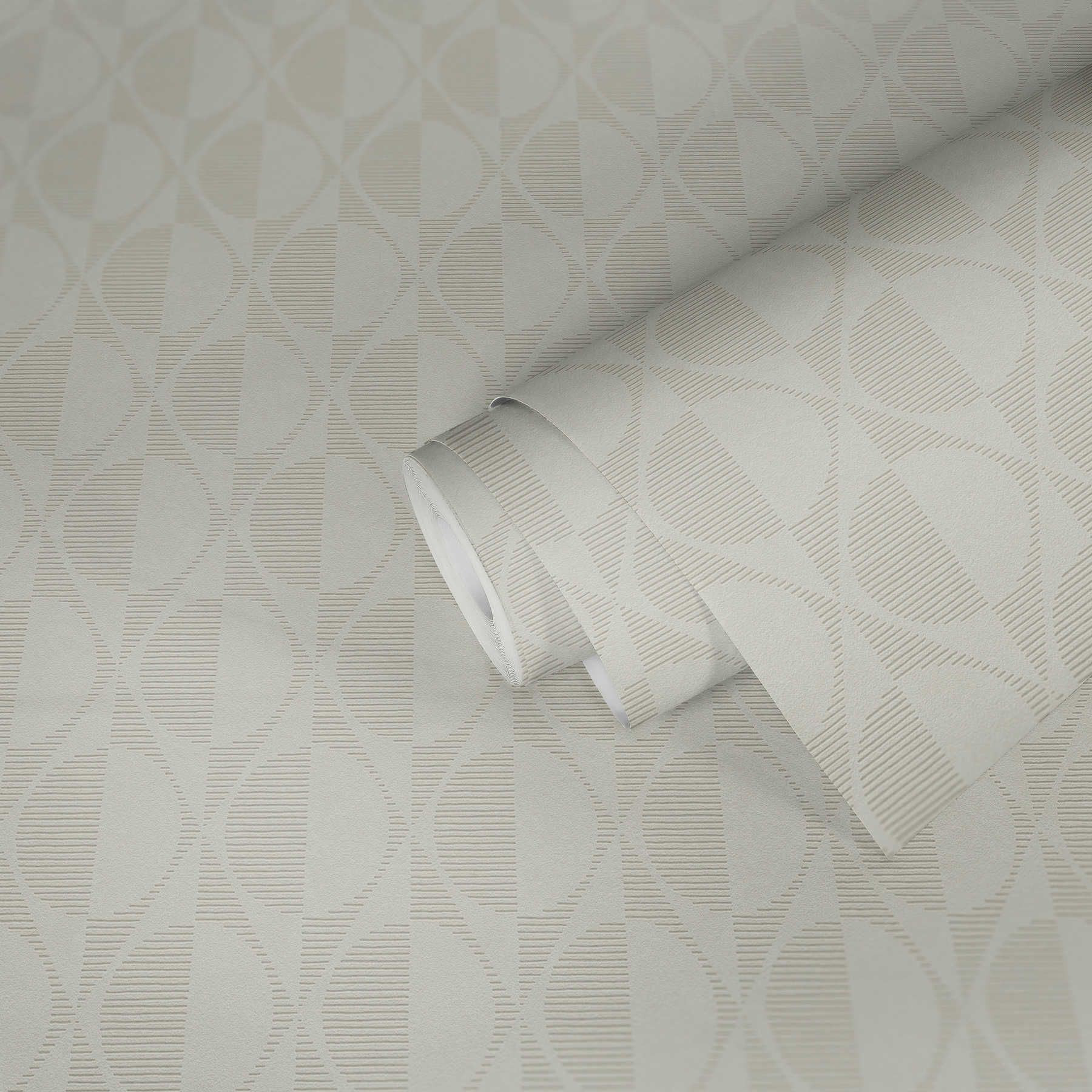             Retro wallpaper with circle and diamond pattern - cream, beige
        