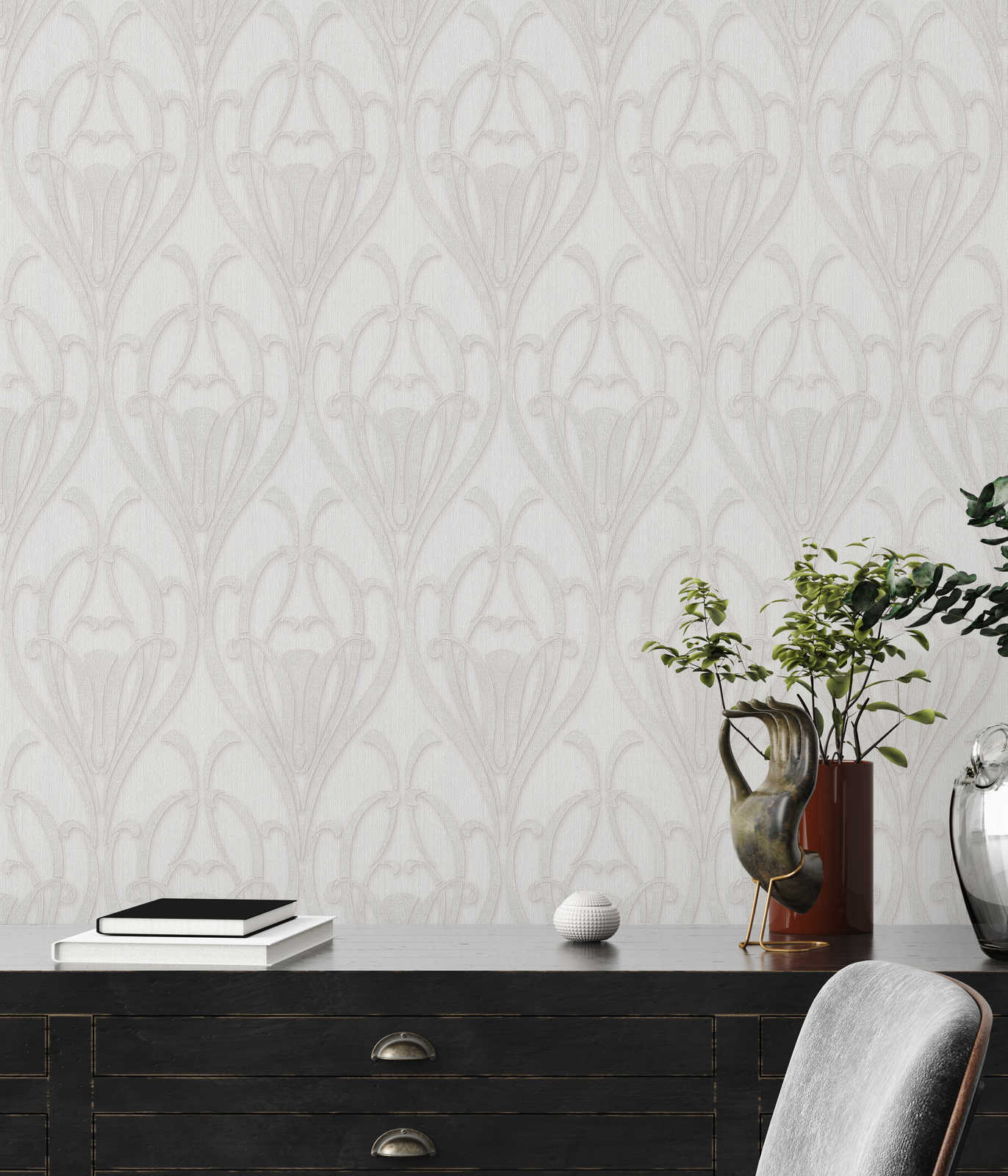             Art Deco wallpaper with ornament pattern & textile look
        