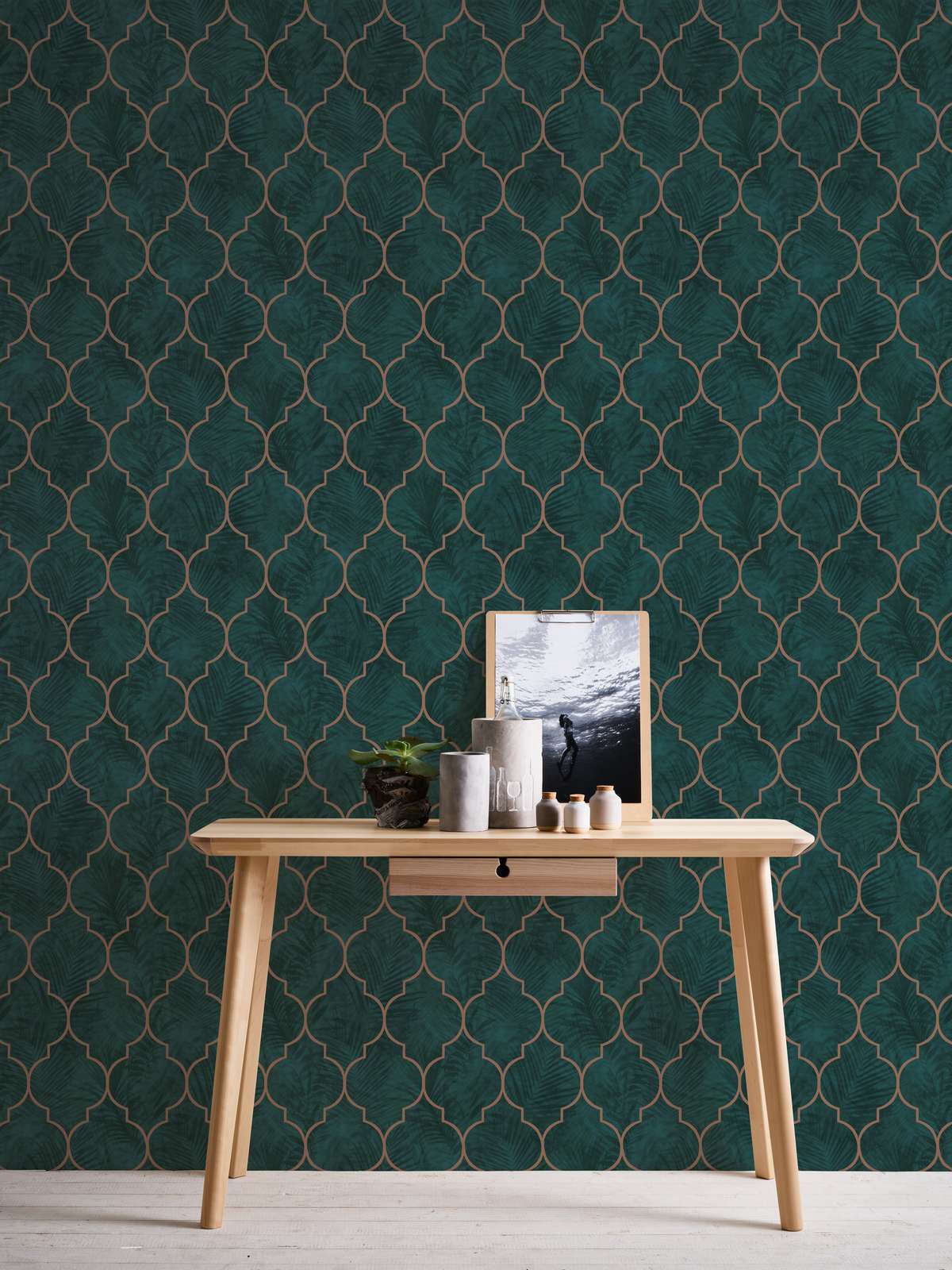             Tile wallpaper with ornament and leaf pattern - green, turquoise, brown
        