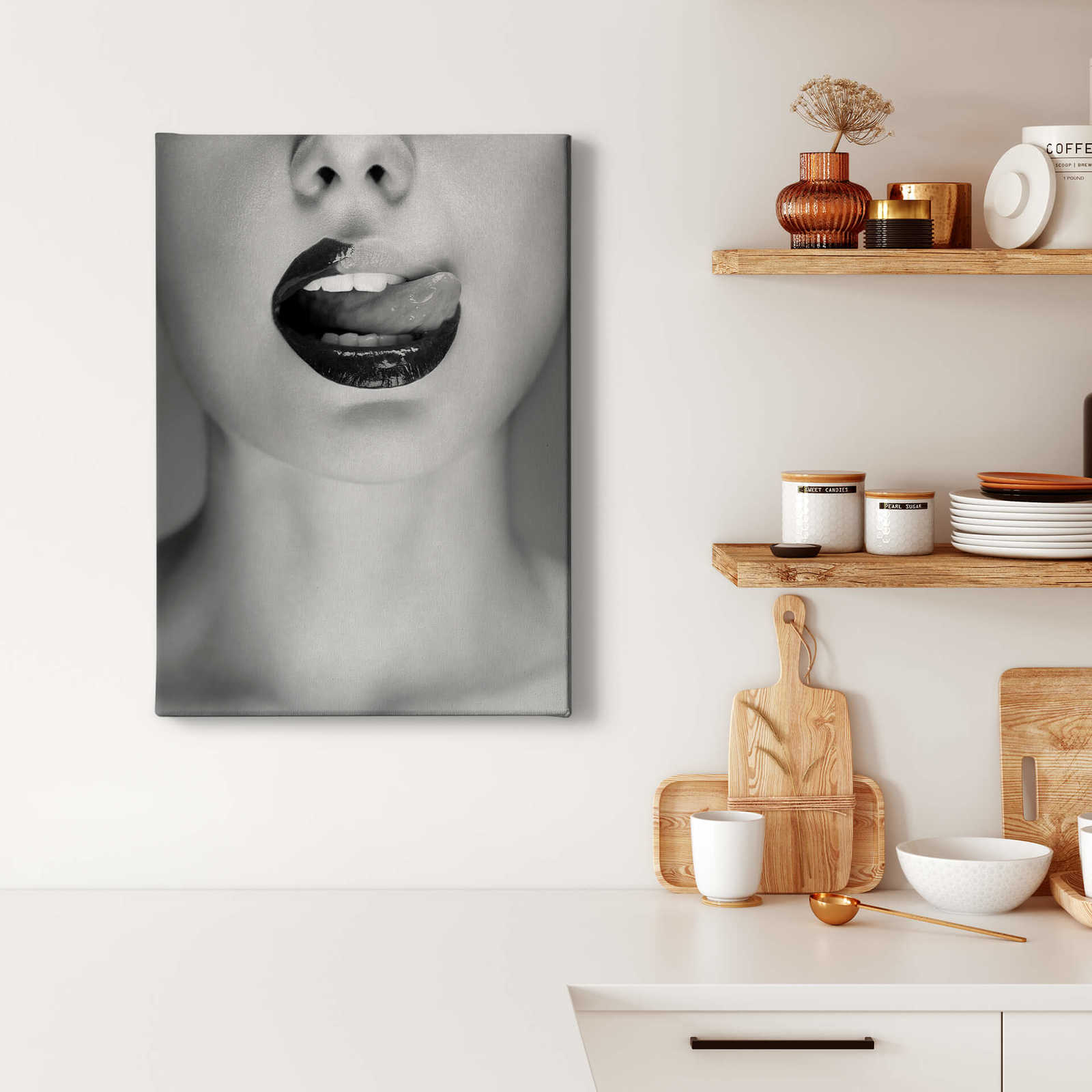            Canvas print portrait mouth with chocolate – black and white
        