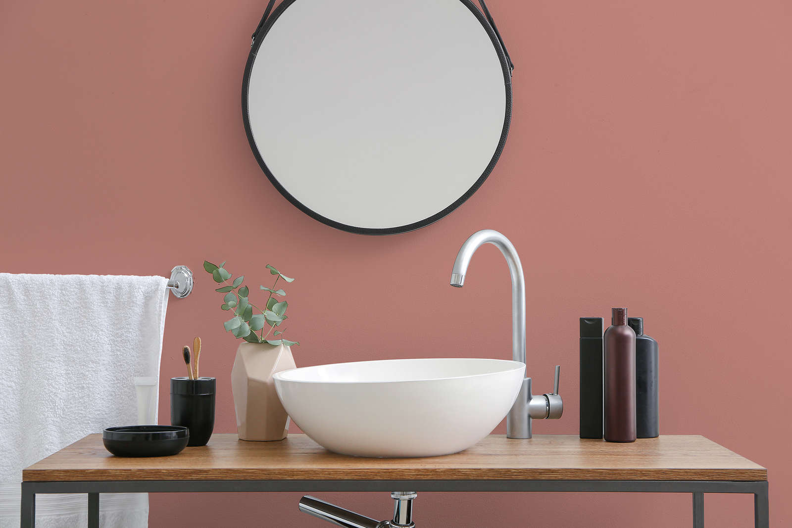             Premium Wall Paint Relaxing Salmon »Luxury Lipstick« NW1004 – 2.5 litre
        