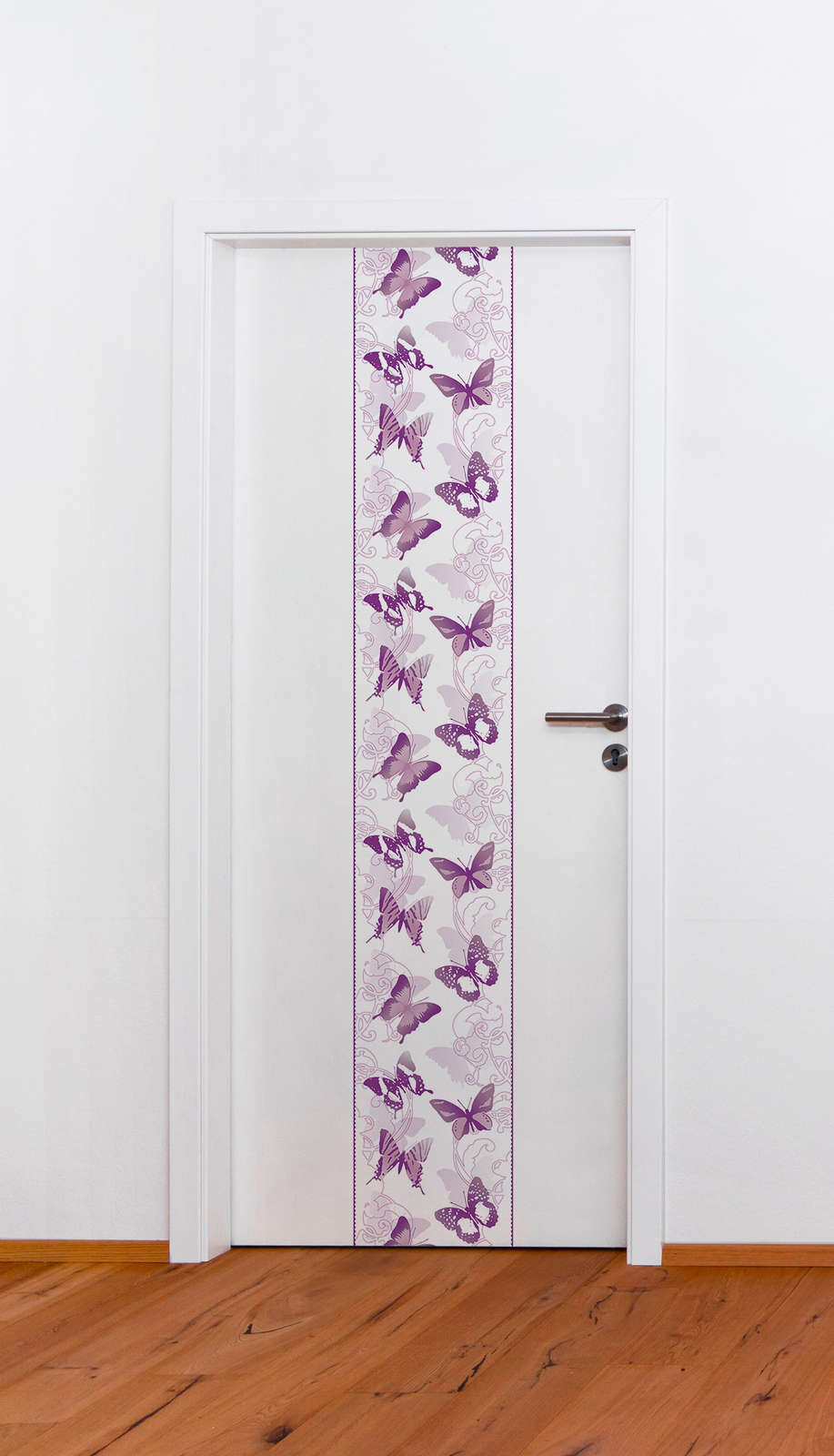             Butterfly wallpaper graphic pattern for girls - purple
        