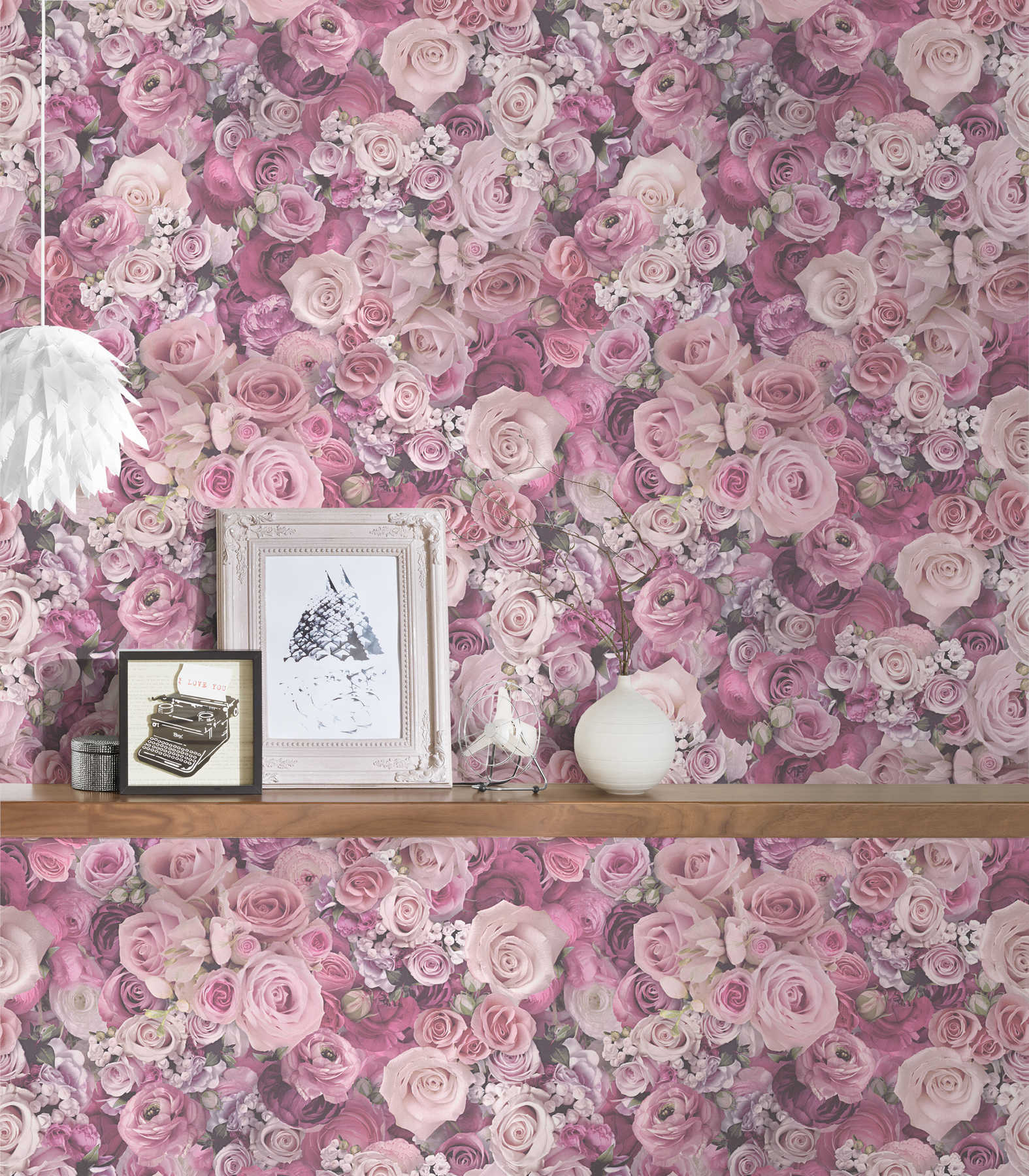             3D non-woven wallpaper roses flowers motif - purple
        
