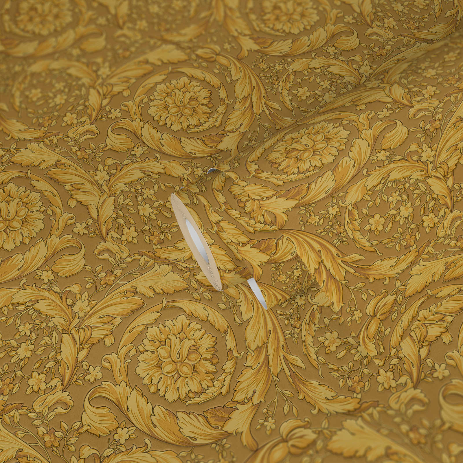             VERSACE Papier peint avec motif floral ornemental - or
        