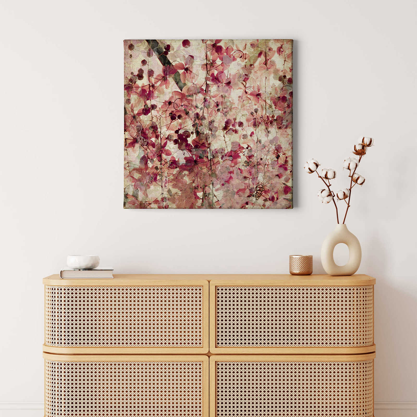             Square Canvas print Vintage with floral pattern – Pink, Red
        