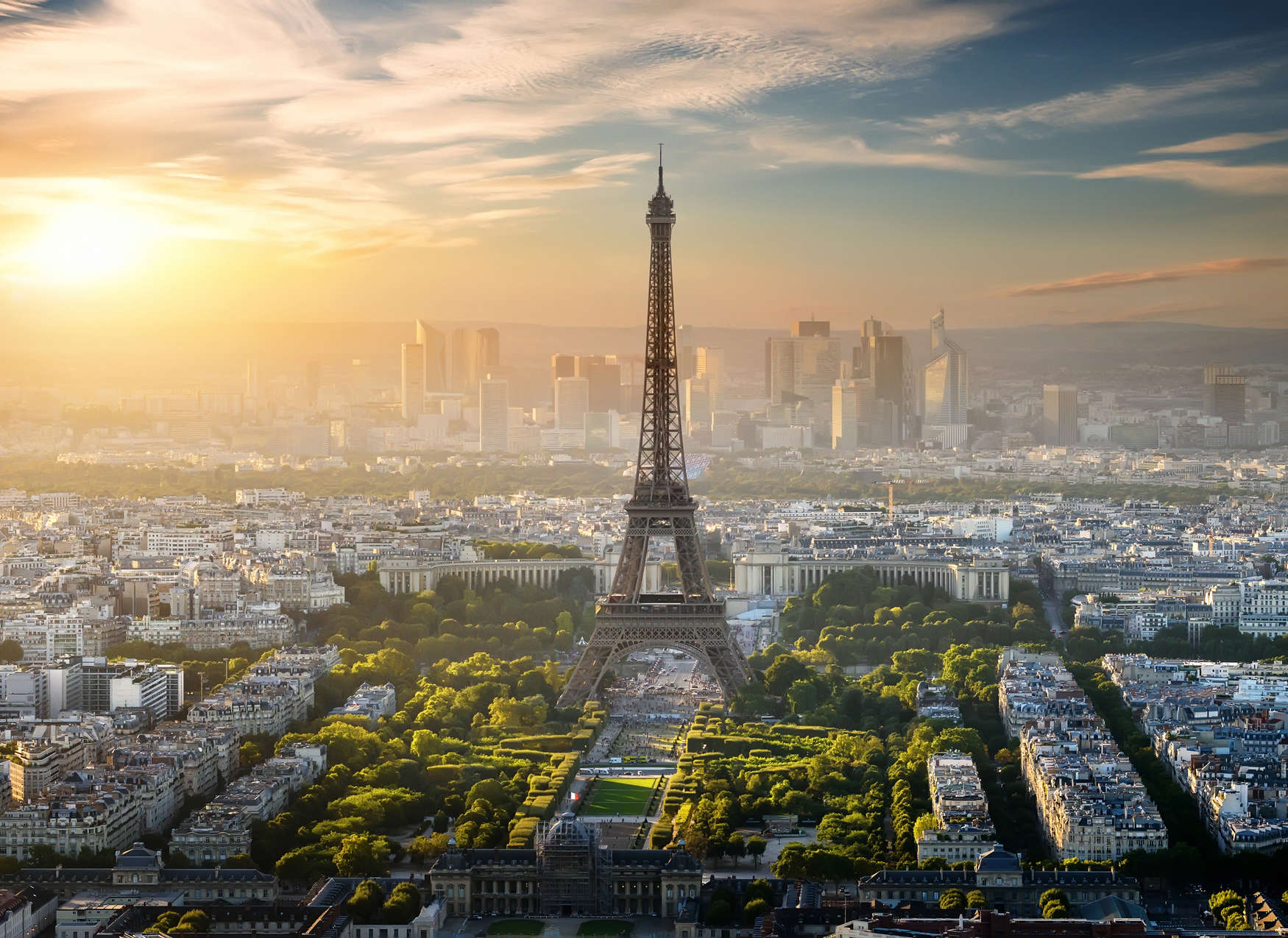             Papier peint panoramique Eifel Tour Paris - vert, gris, jaune
        