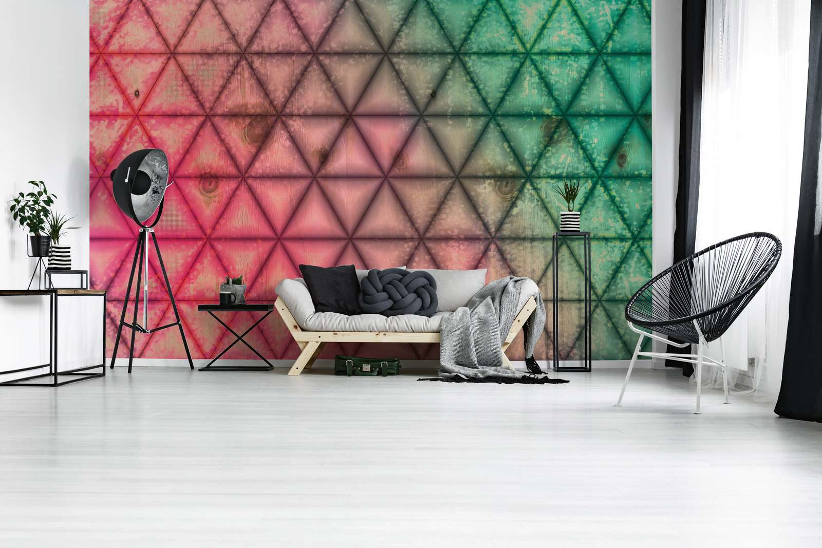             Mural de pared con diseño geométrico de triángulos con aspecto de madera - verde, rosa
        