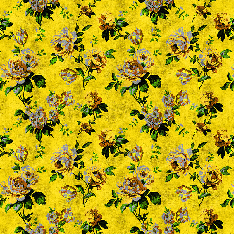 Wild roses 5 - Carta da parati con struttura graffiata in stile retrò, giallo - giallo, verde | vello liscio in madreperla
