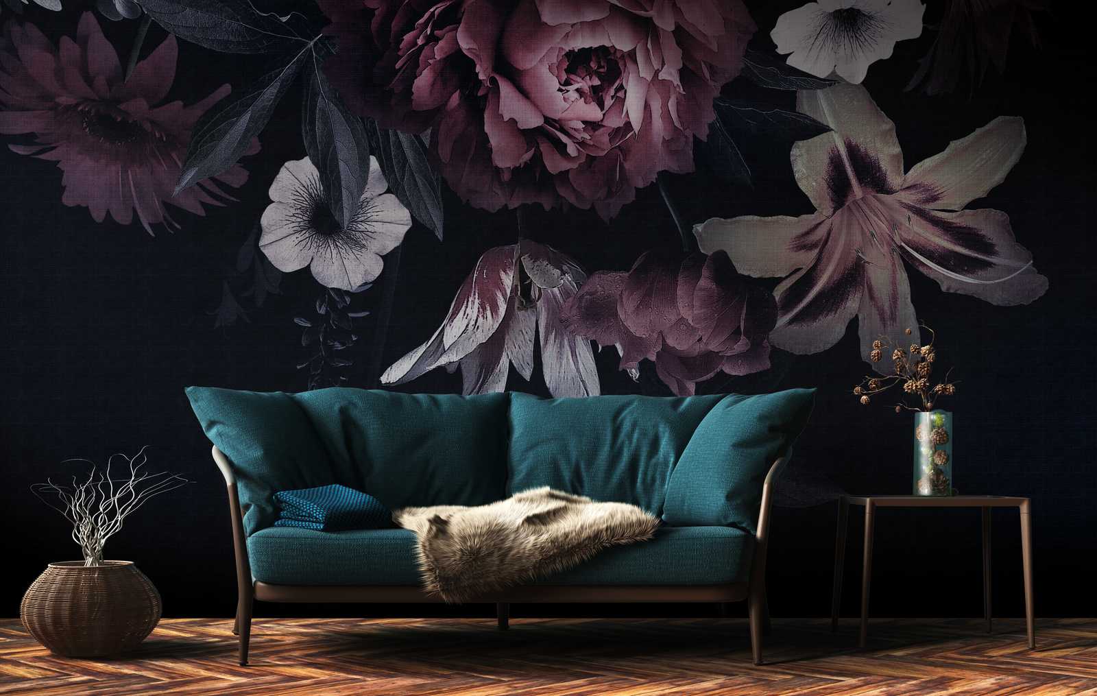             Wallpaper novelty | dark motif wallpaper flowers in painting style
        