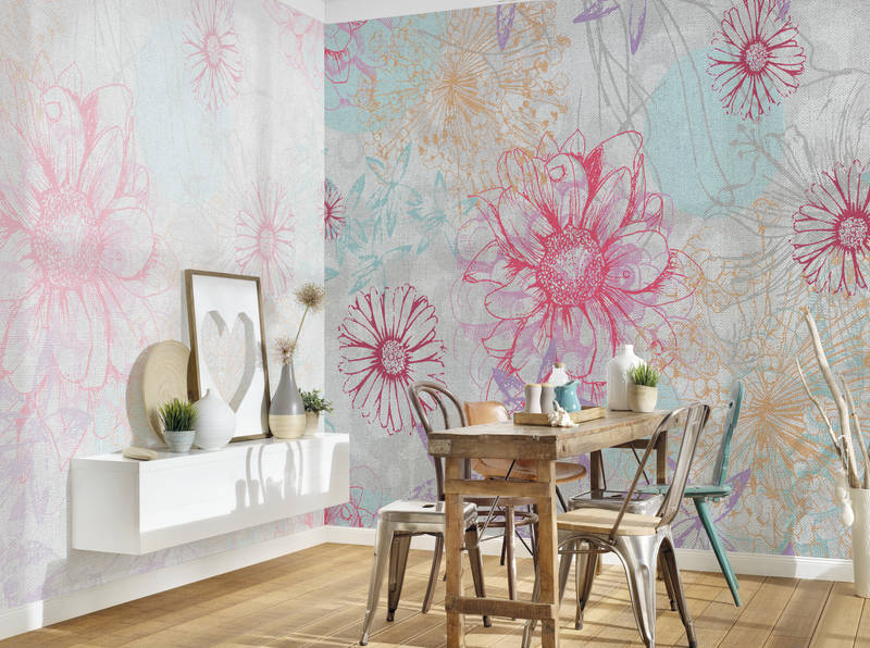             Kleurrijk fotobehang met textiel look & bloemen - roze, blauw, wit
        