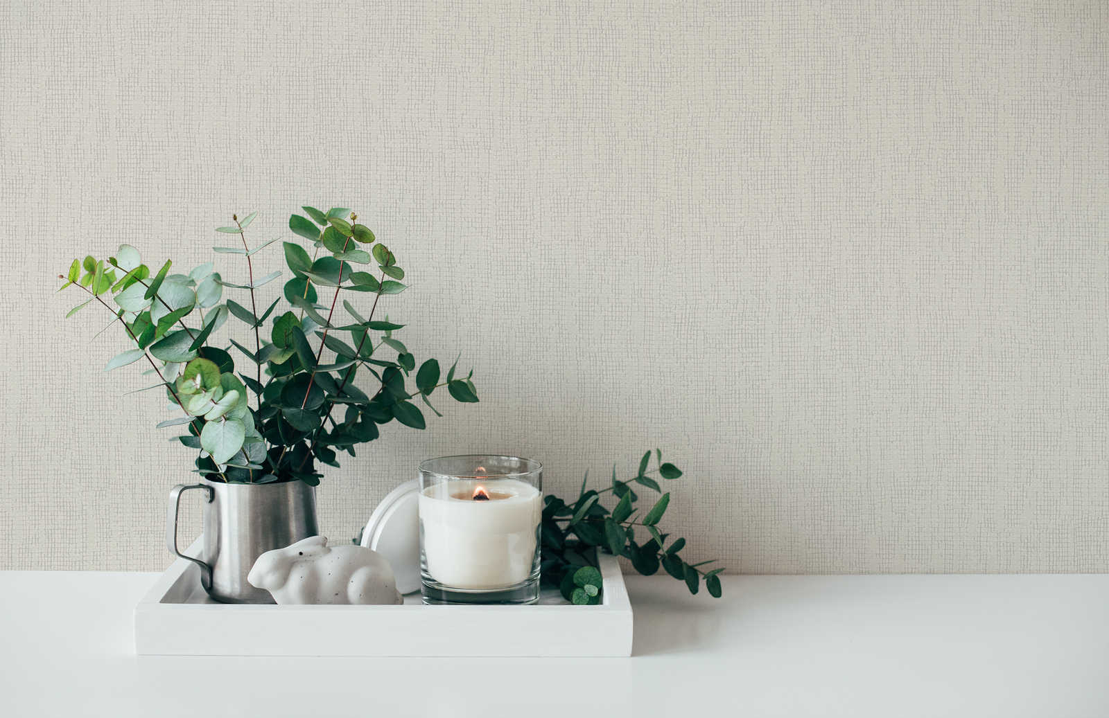             Wallpaper plain with structure details in Scandi style - cream
        