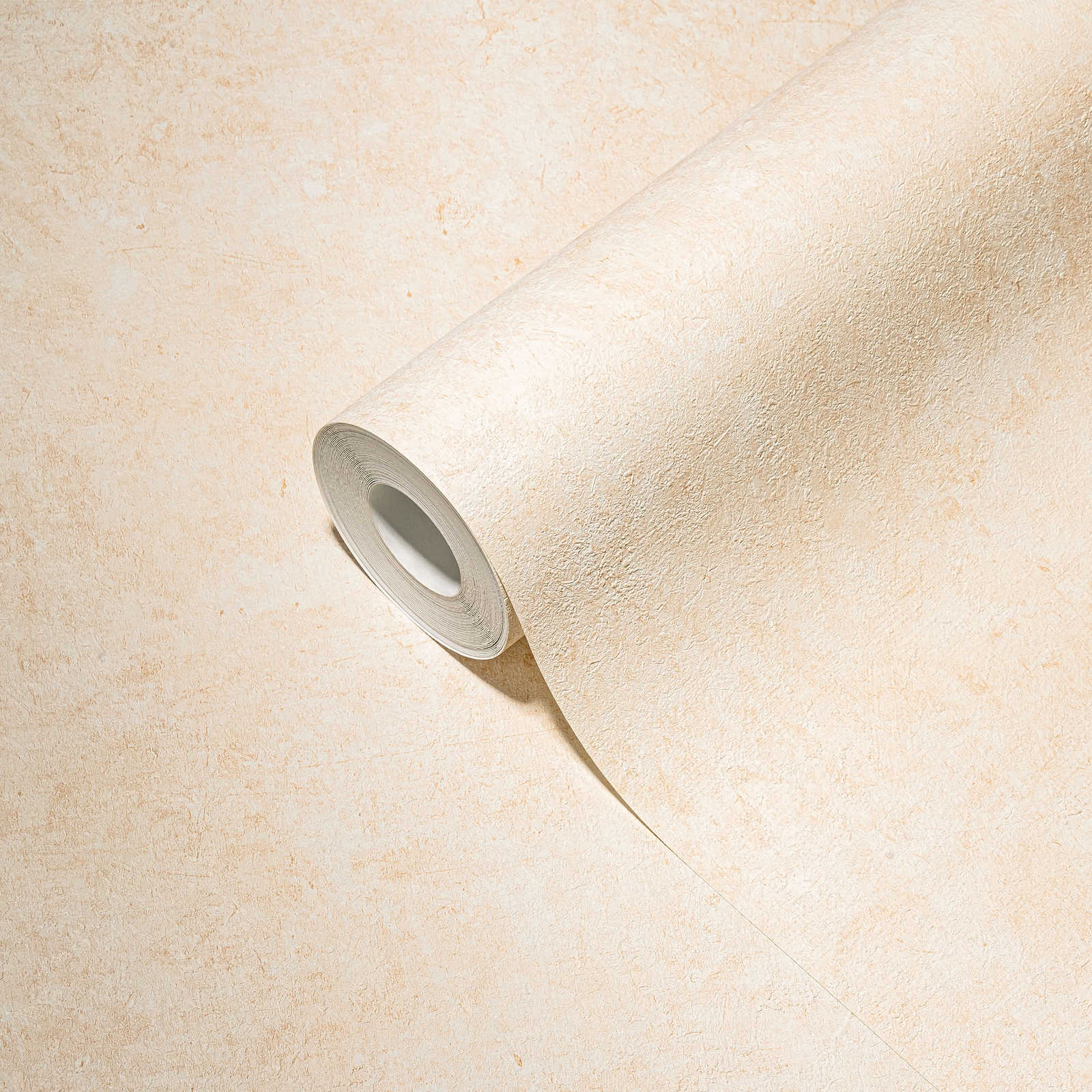             Textured wallpaper in plain subtle shades - cream, beige
        
