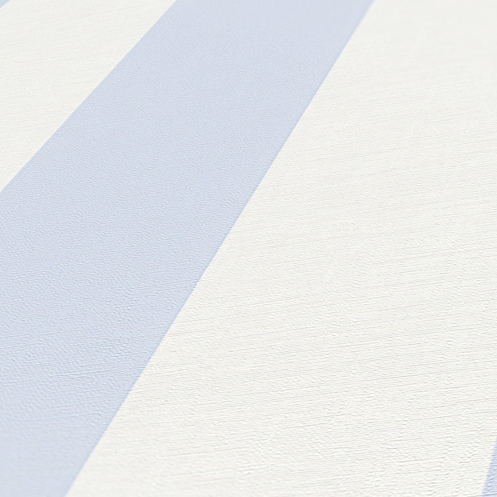             Papel pintado de rayas en bloque con aspecto textil para un diseño joven - azul, blanco
        