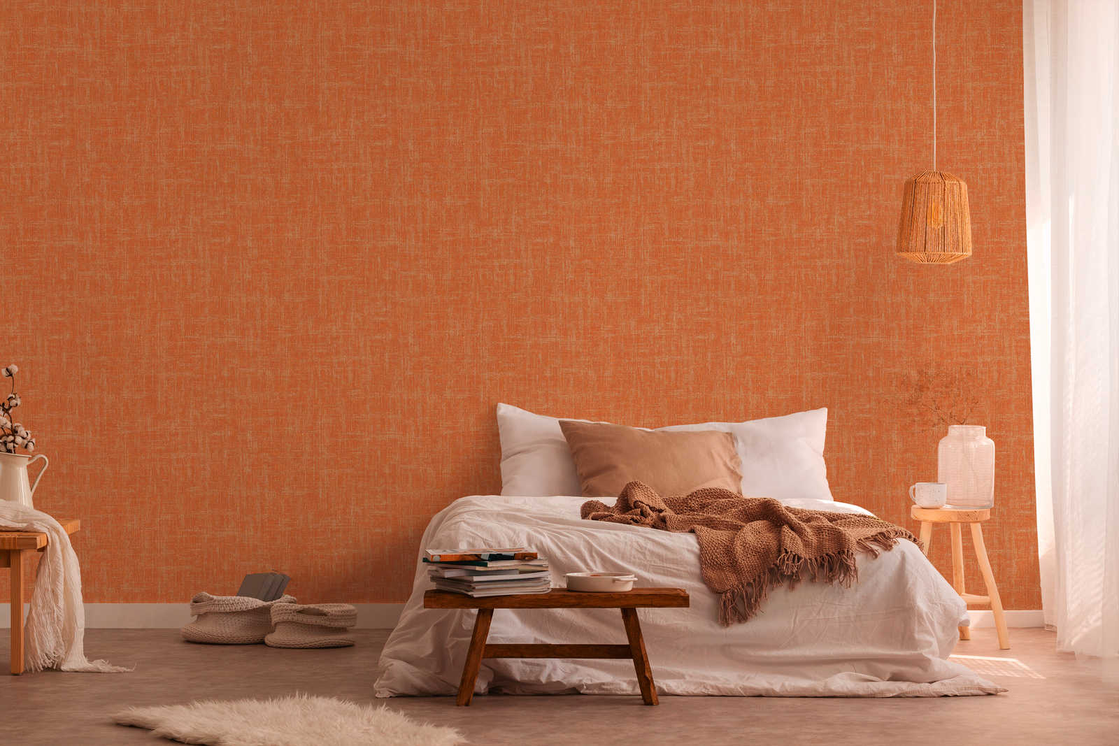             Papel pintado naranja con diseño de textura de lino
        