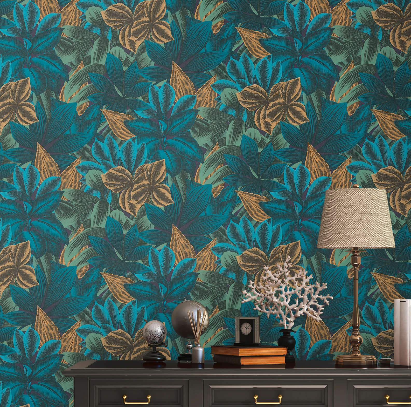             Papel pintado tejido-no tejido floral con motivo de hojas de selva - azul, naranja, morado
        