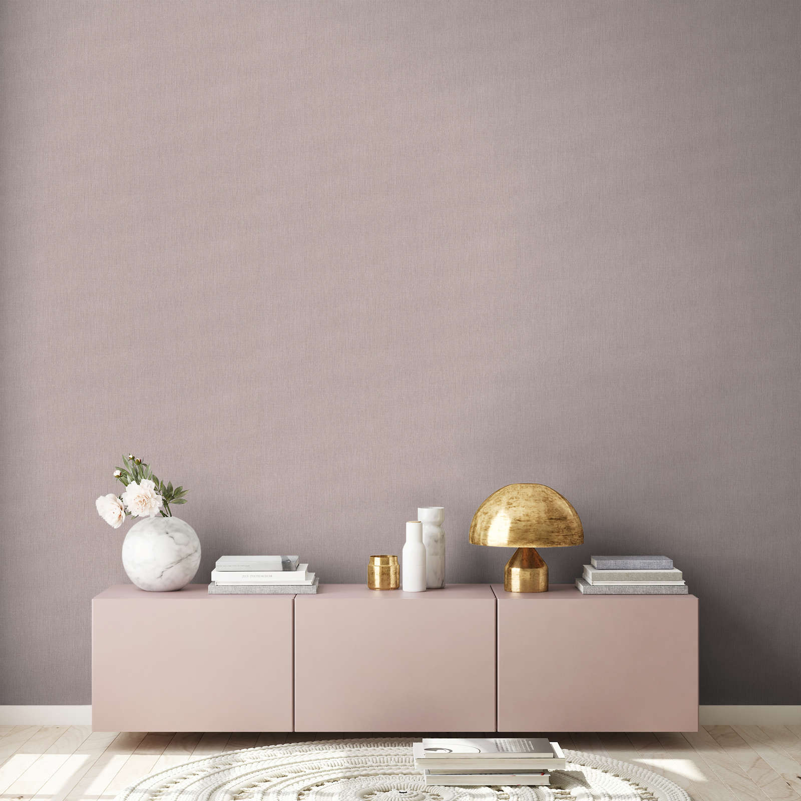             Single-coloured non-woven wallpaper with texture in matt look - brown
        