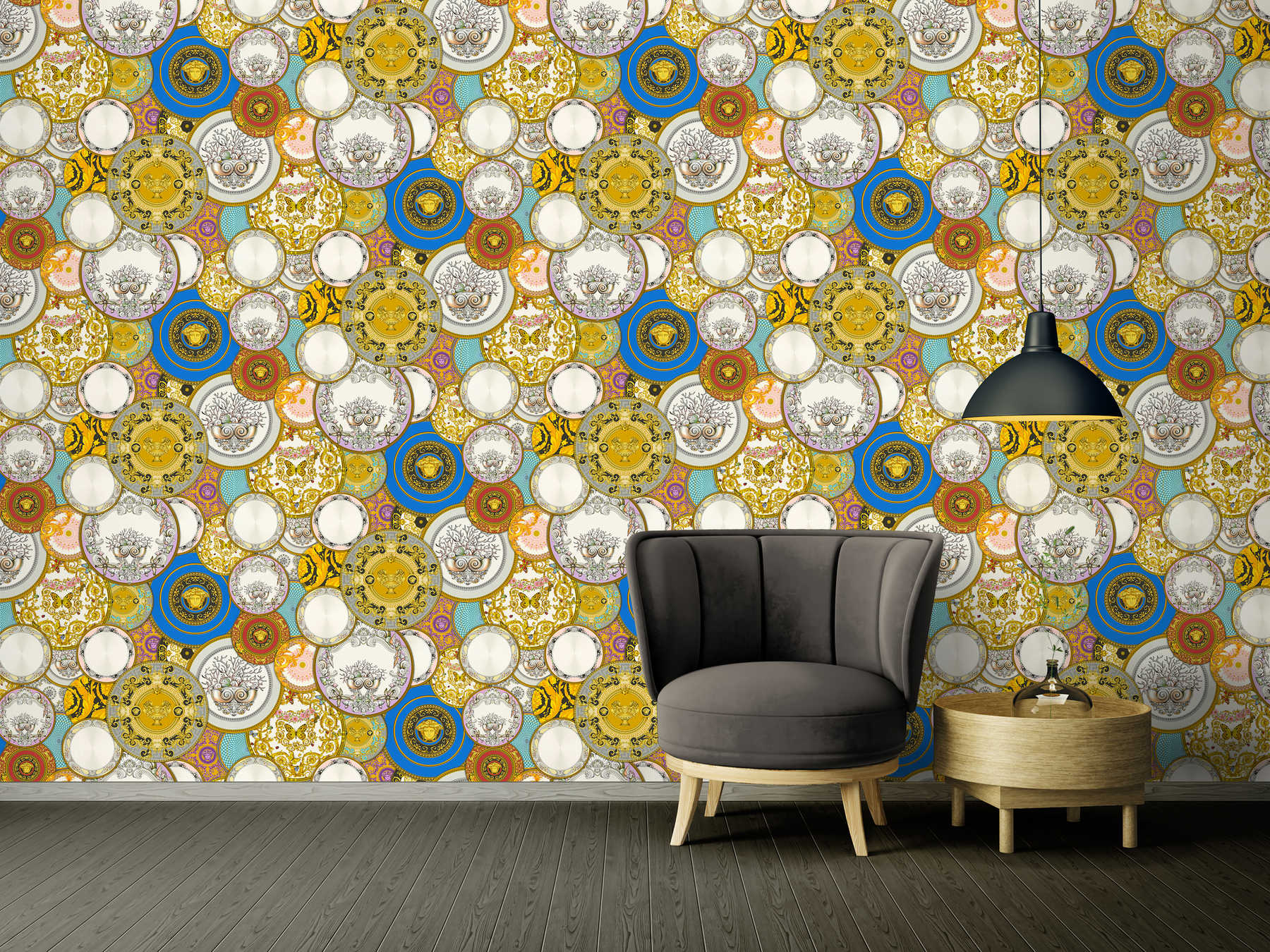             VERSACE wallpaper with medals design & gold effect - Colorful, Metallic
        