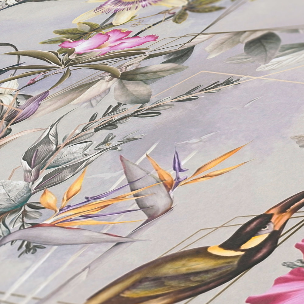             Papel pintado de flores exóticas y pájaros - gris, verde, rosa
        