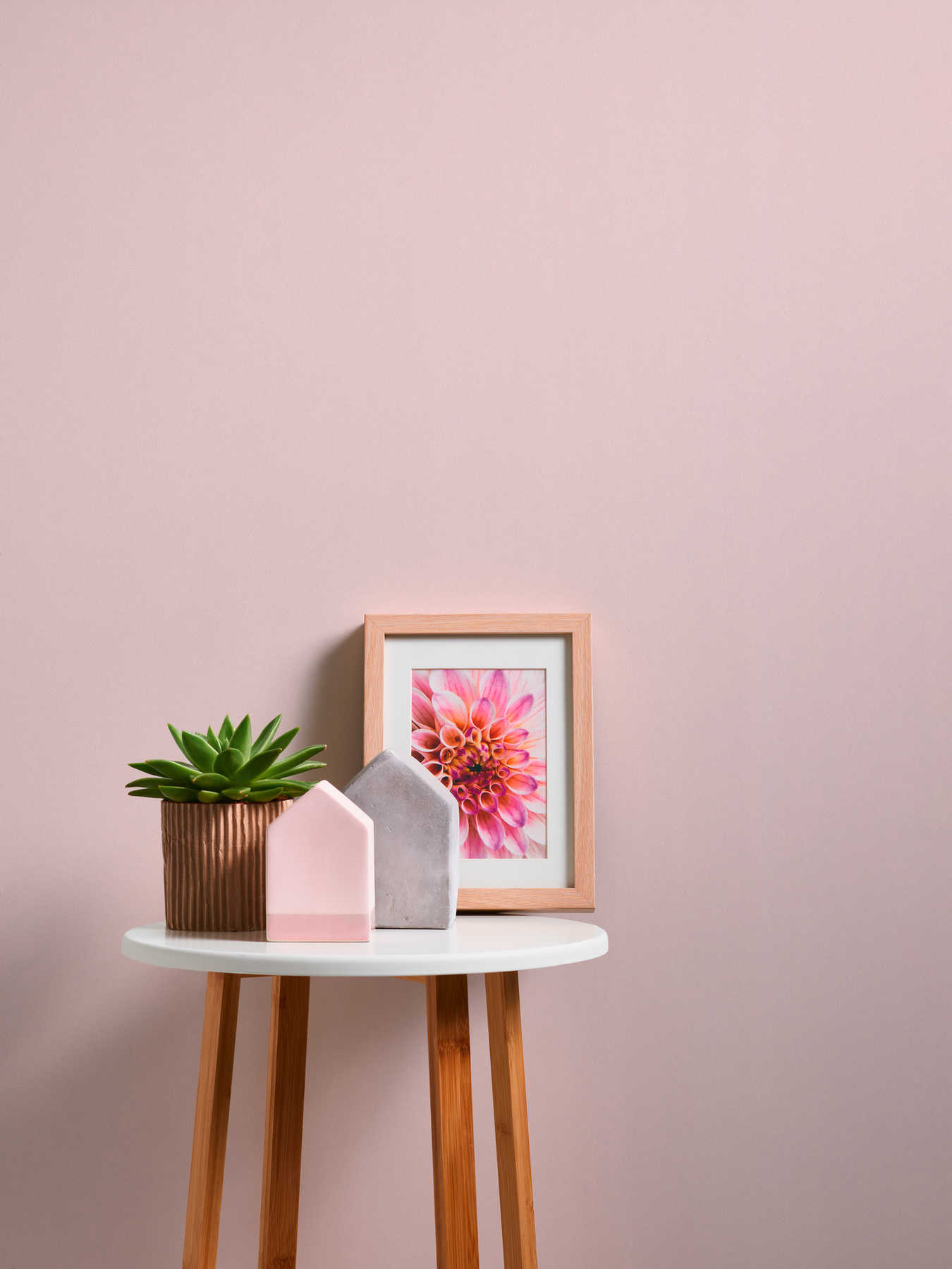             Plain wallpaper warm colour, textured - pink
        