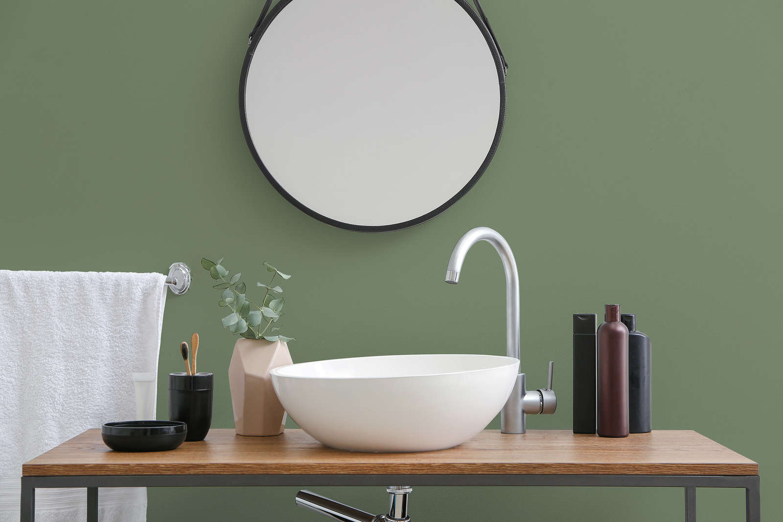             Premium Wall Paint Nature Olive Green »Gorgeous Green« NW503 – 5 litre
        
