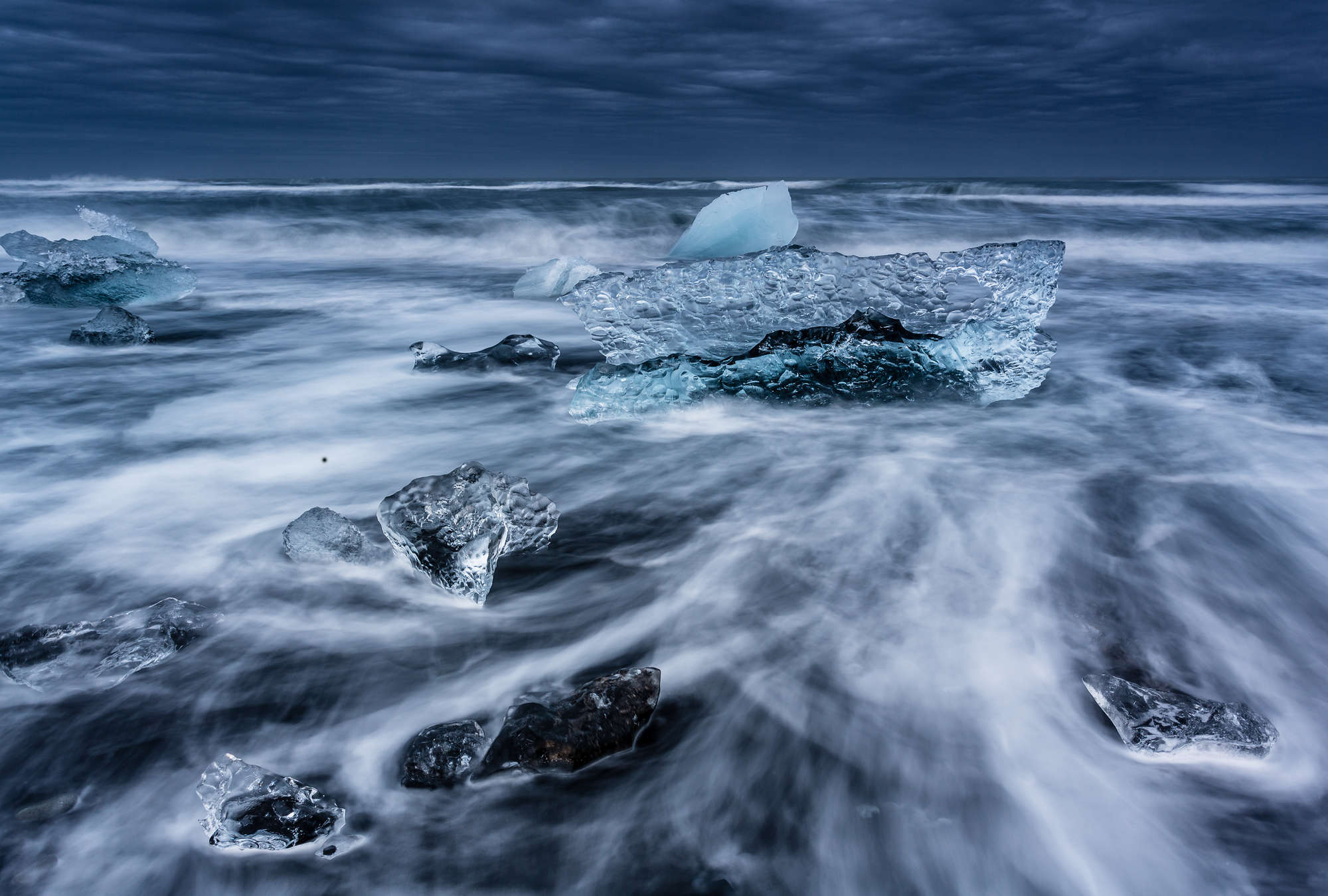             Photo wallpaper mystic ice floes
        