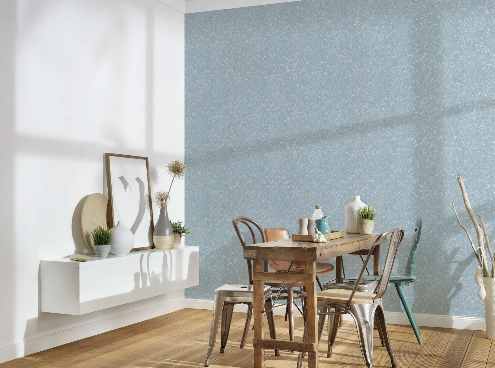             Wallpaper with silver ornaments in used look - blue, green
        