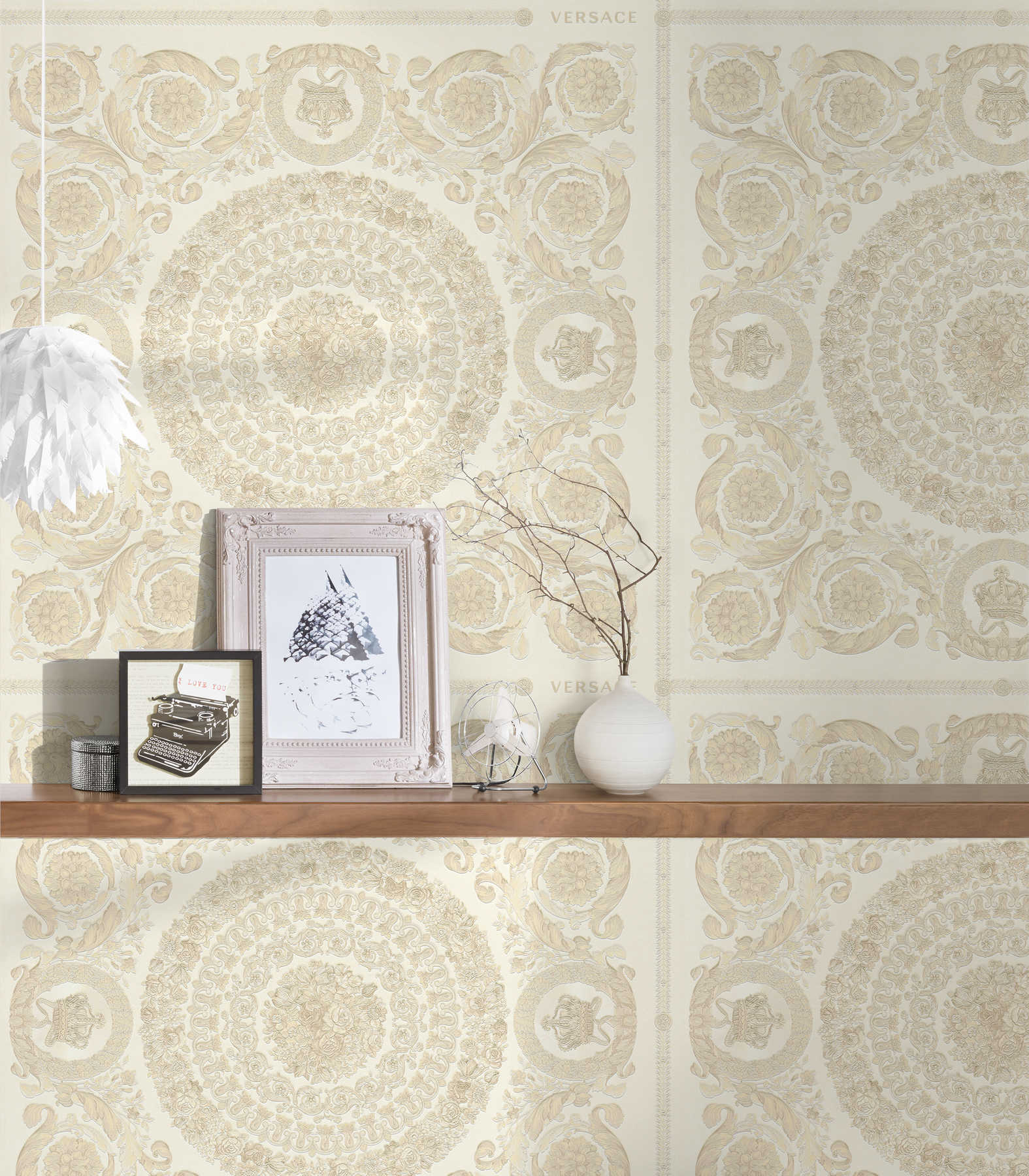            Luxury VERSACE Home wallpaper crowns & roses - beige, silver, cream
        