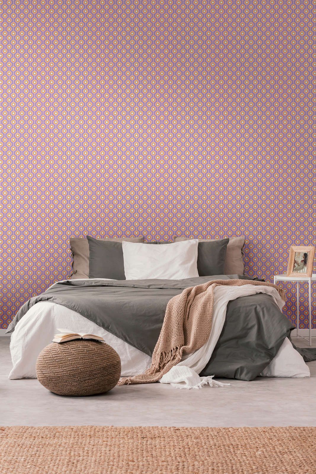             Abstract circle pattern on non-woven wallpaper in retro style - purple, orange, beige
        