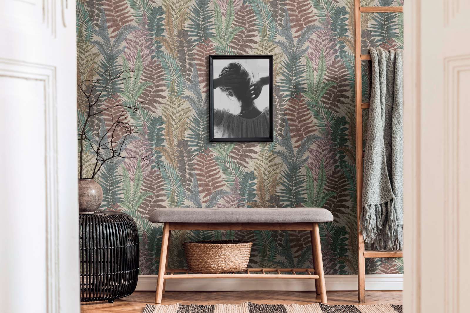             Floral wallpaper with fern leaves lightly textured, matt - multicoloured, beige, green
        