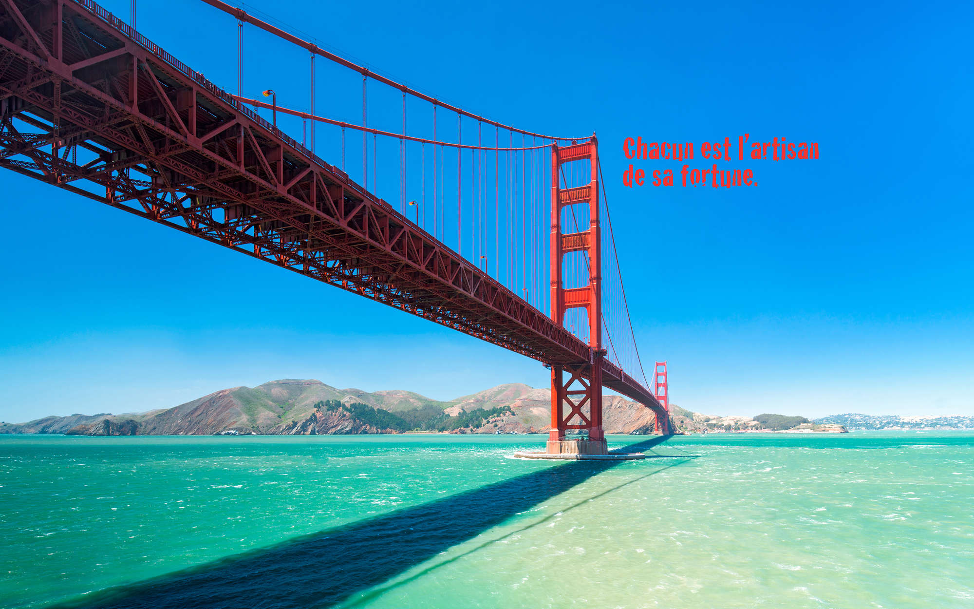             Golden Gate Bridge muurschildering met belettering in het Frans - Premium glad vlies
        