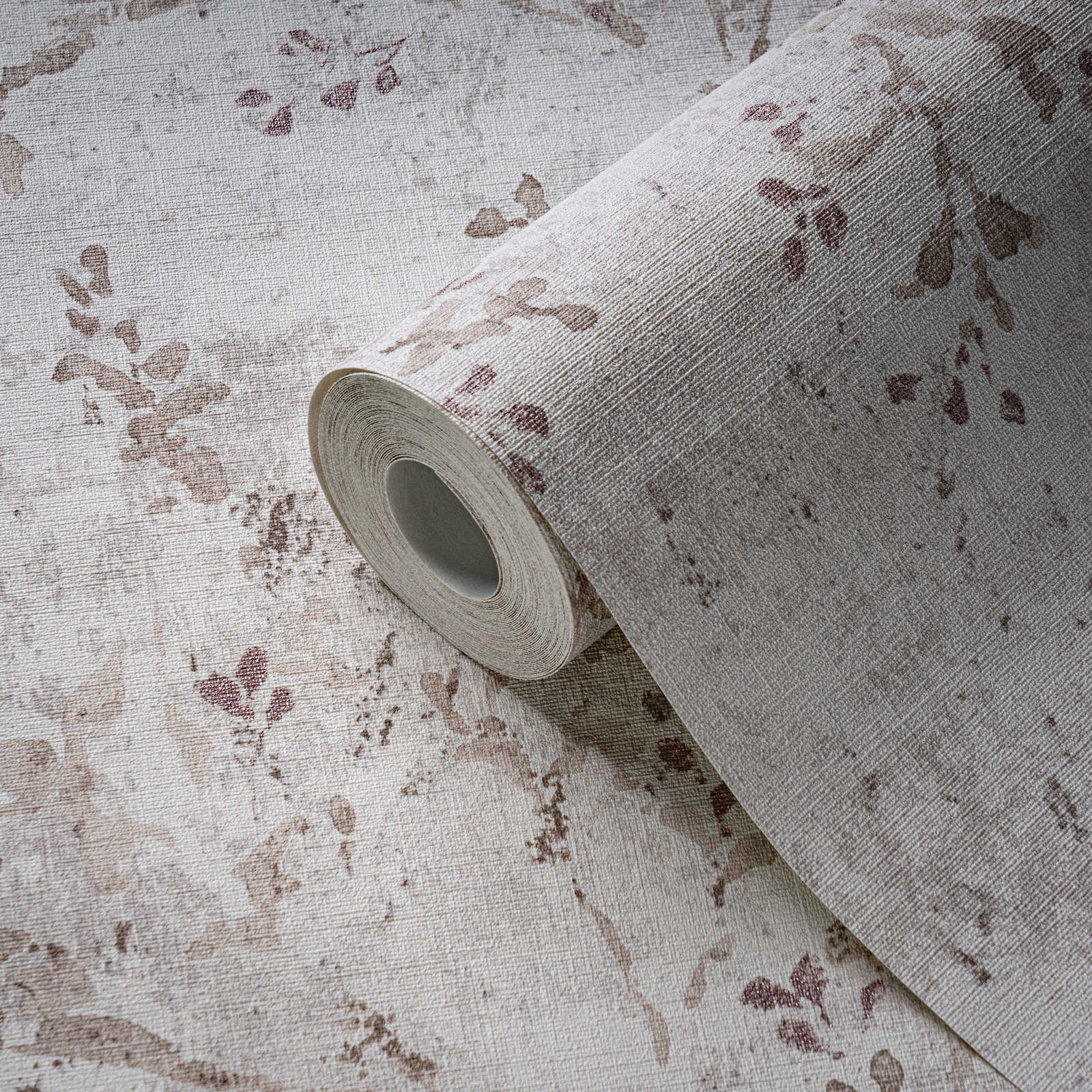             Non-woven wallpaper with a playful floral pattern - grey, beige, purple
        