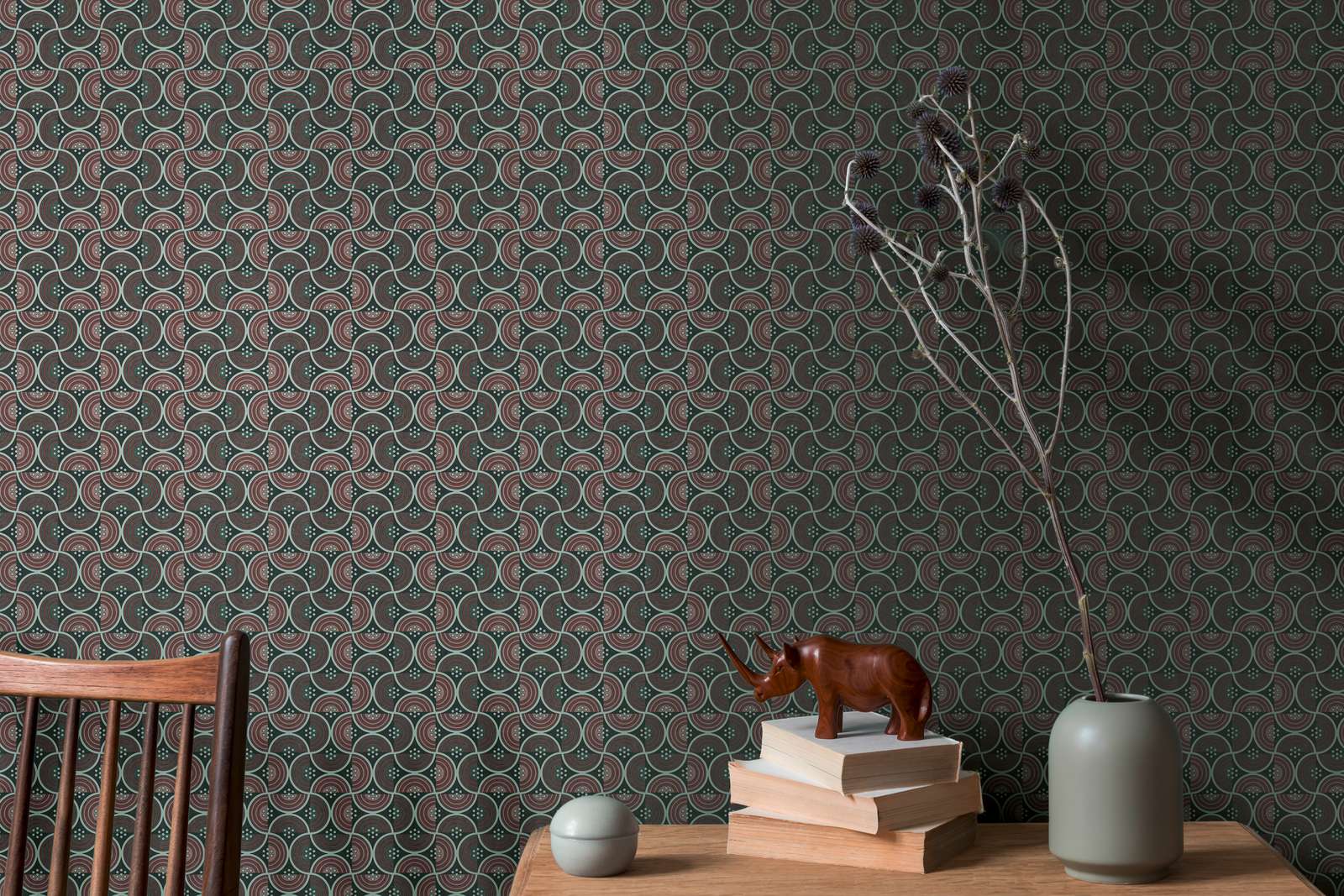             Non-woven wallpaper with dots and semicircles geometric pattern - red, green, black
        