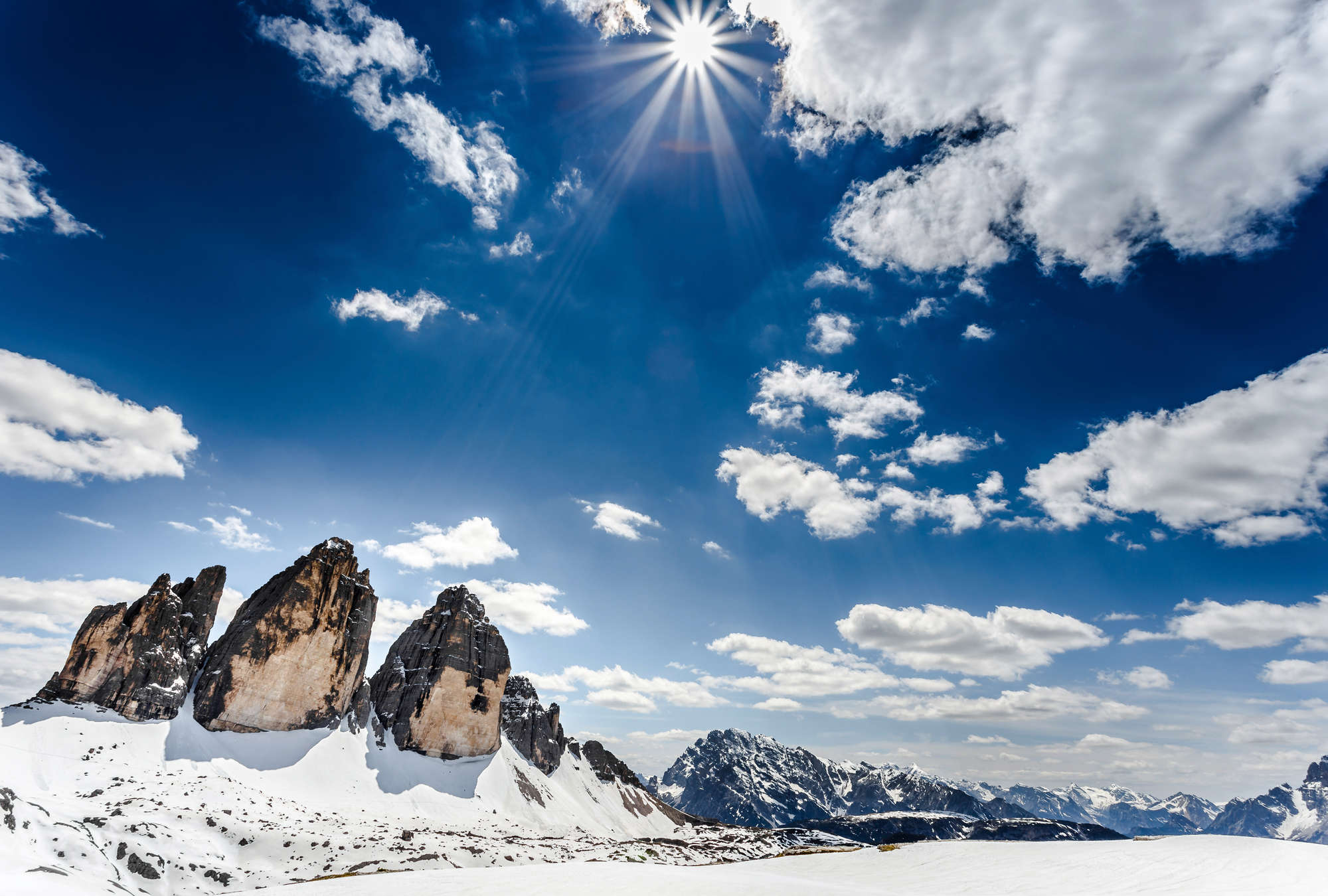             Photo wallpaper mountain winter landscape with view of the Three Peaks
        