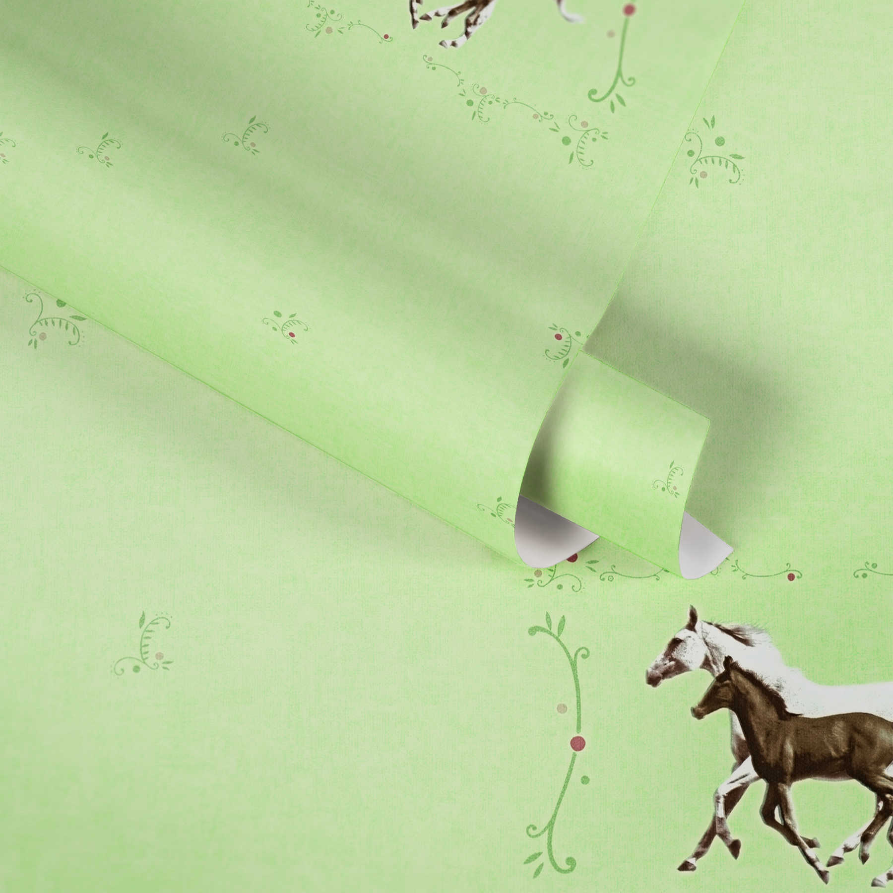             Paarden behang met folies & decoratief patroon - groen
        