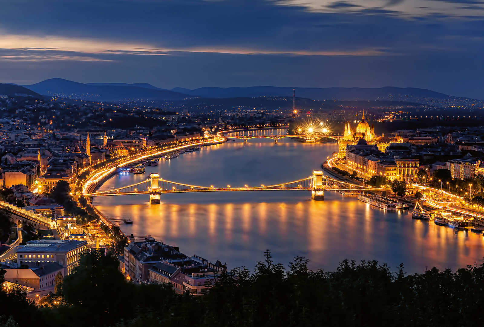         Photo wallpaper Budapest city at night - yellow, blue, white
    