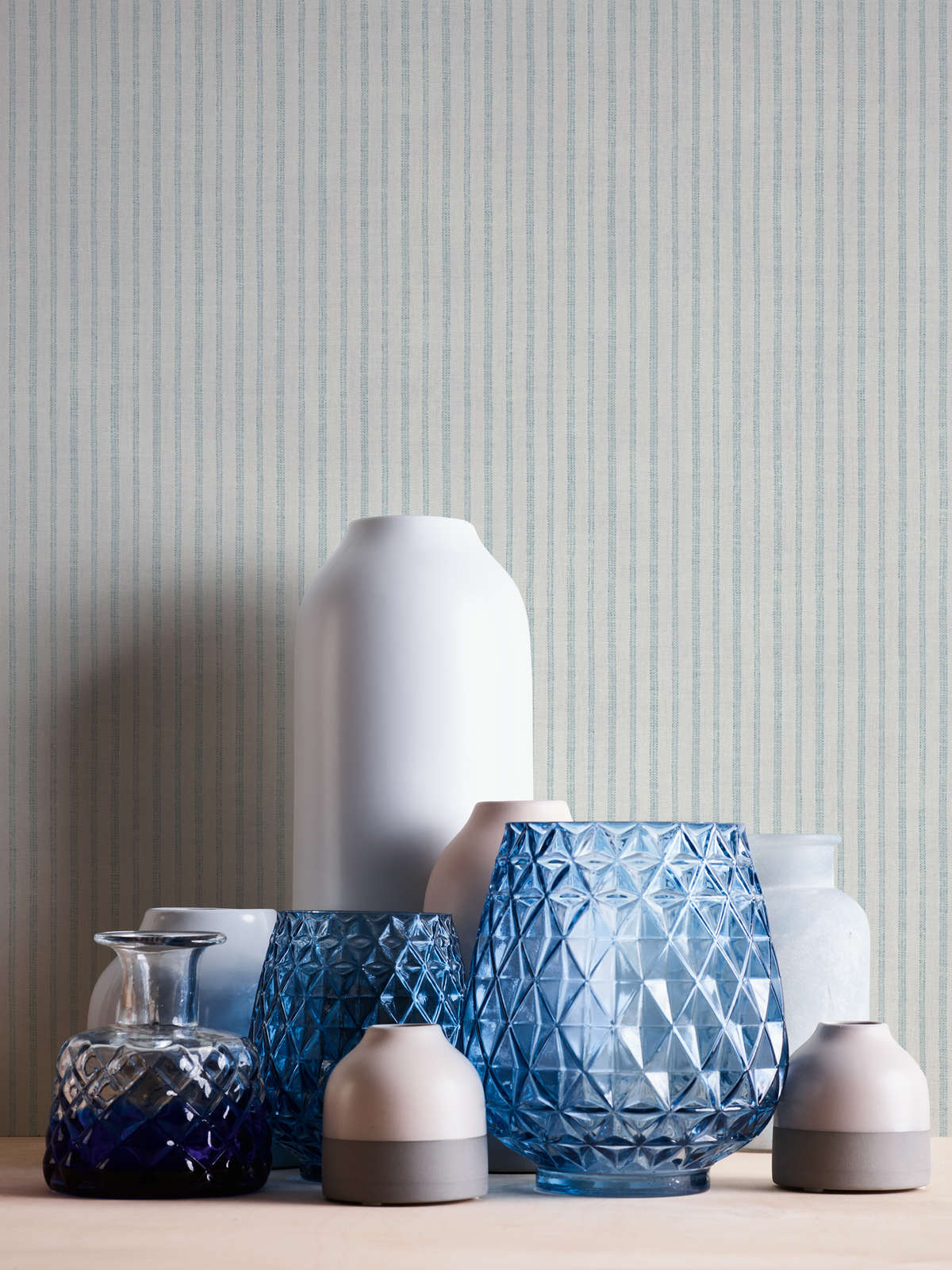             Non-woven wallpaper with subtle stripes in country style - cream, blue
        