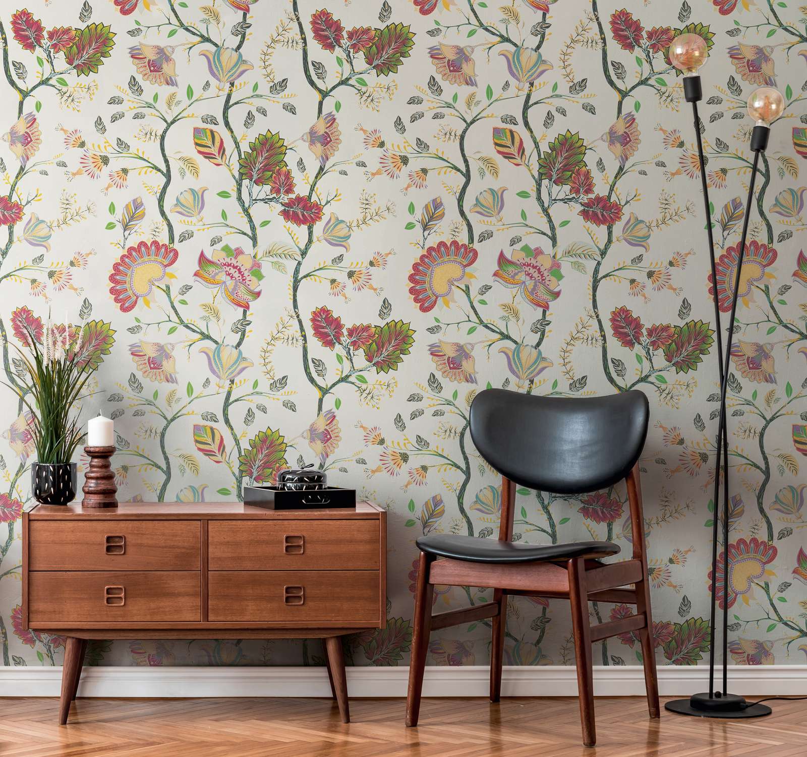             Floral non-woven wallpaper with bold colours - red, yellow, green
        