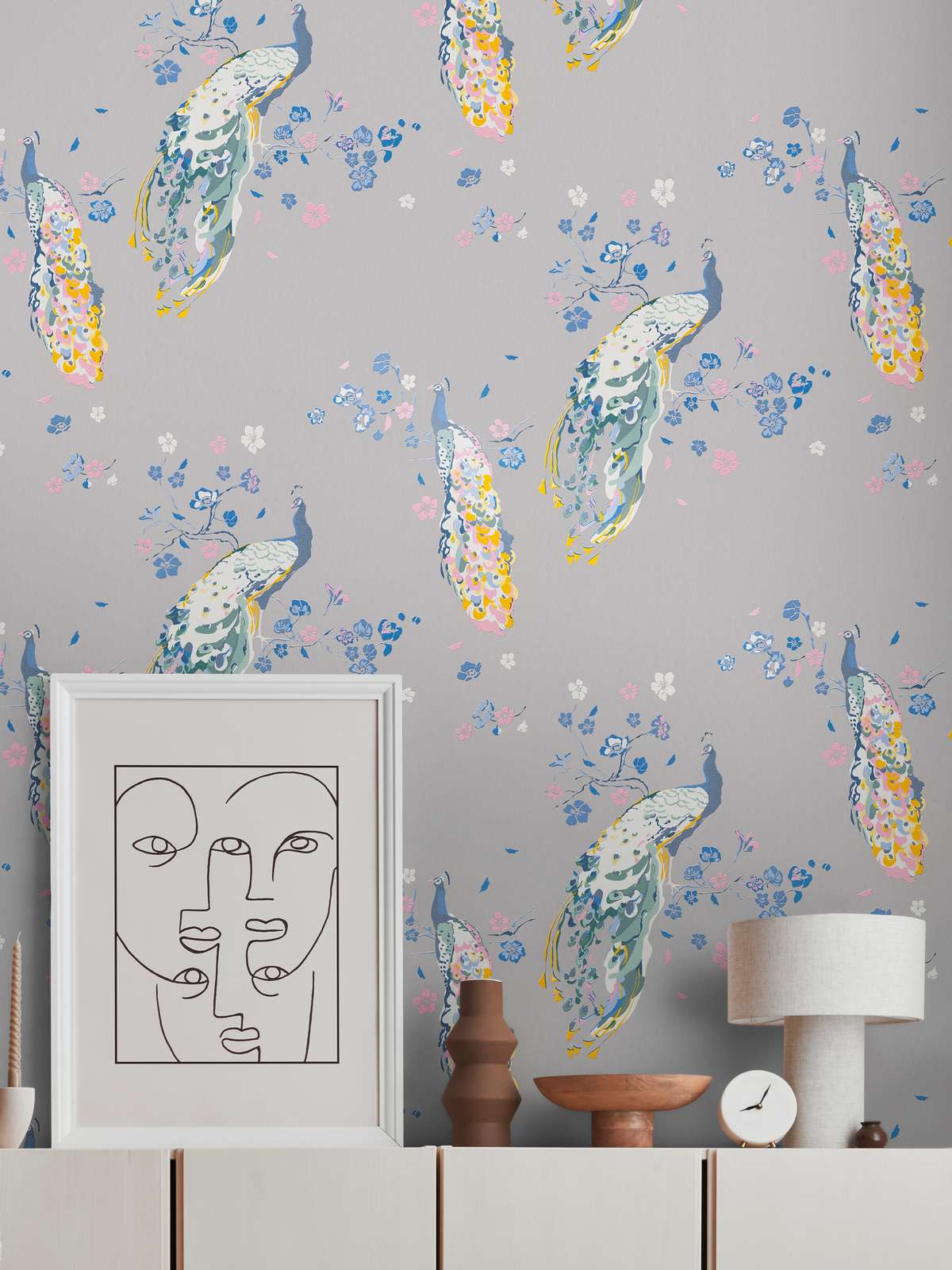             Non-woven wallpaper with peacock pattern and glossy effect - grey, blue, colourful
        