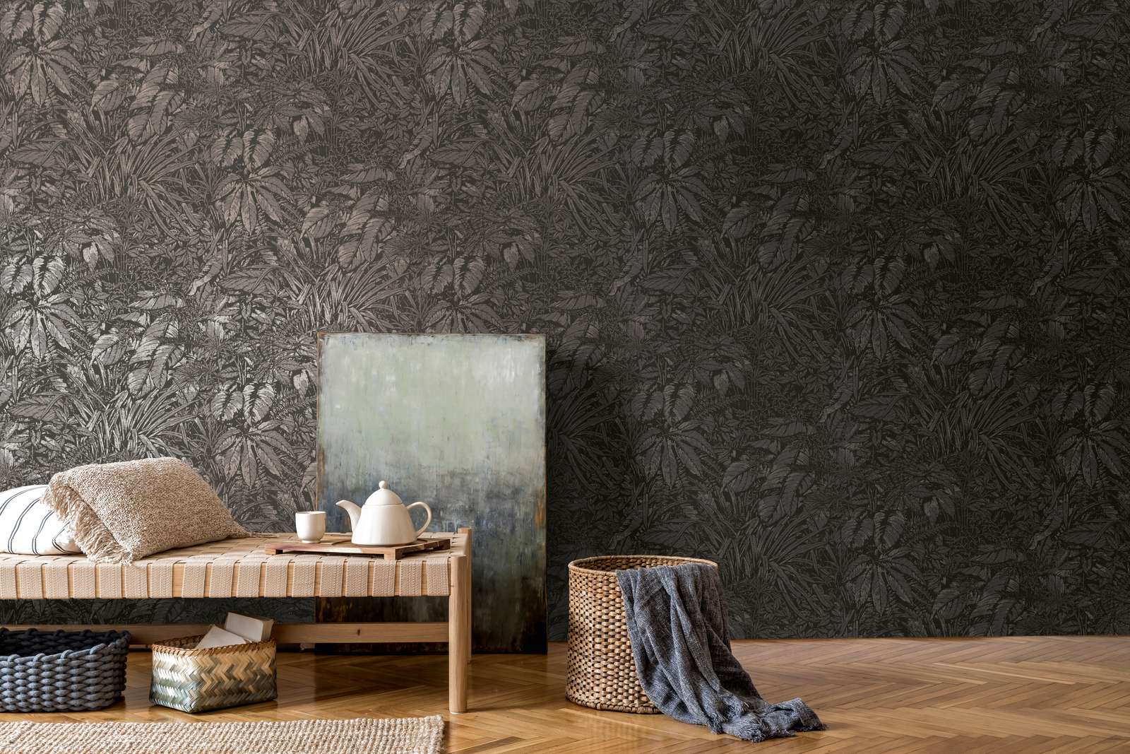             Floral non-woven wallpaper with jungle pattern - black, grey, silver
        