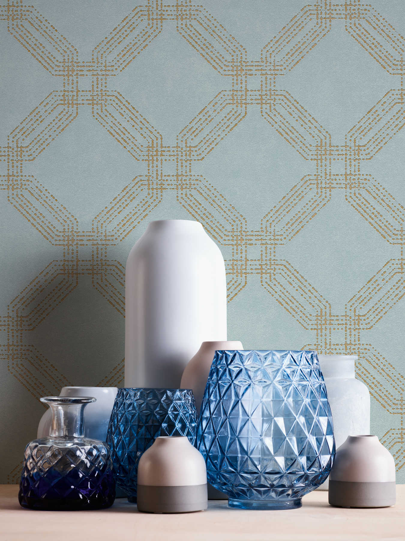             Geometric texture wallpaper with diamond look - blue, gold, green
        