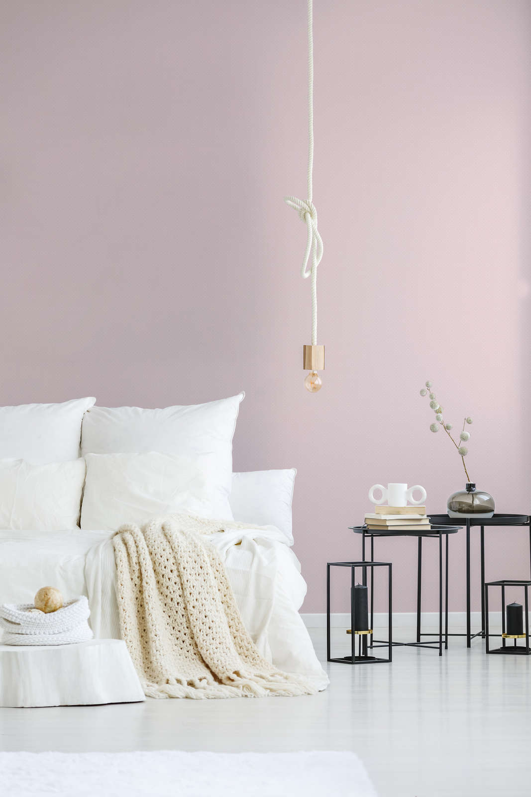             Onderlaag behang in landelijke stijl met kleine stippen - roze, wit
        