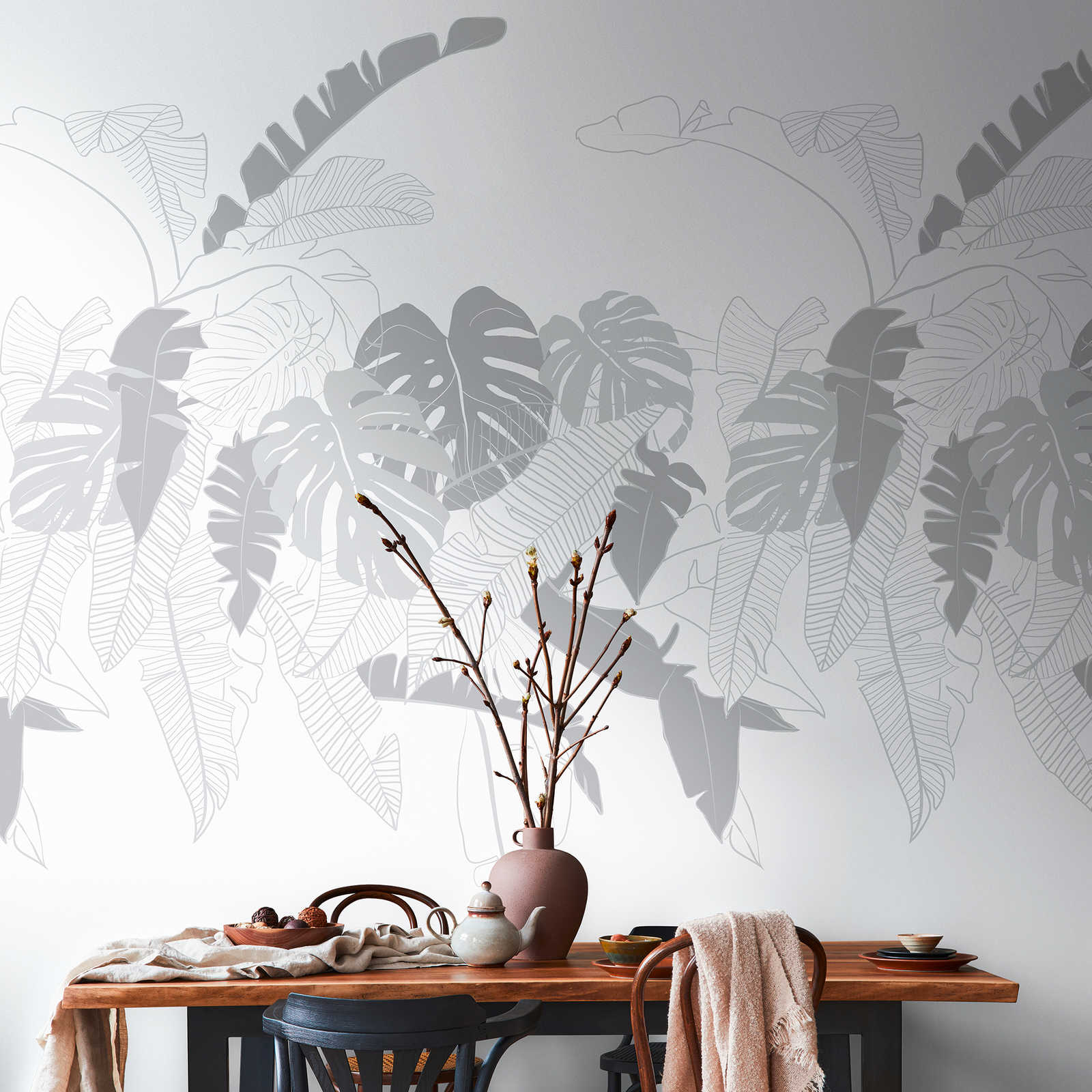Jungle wallpaper with palm leaf motif - white, grey
