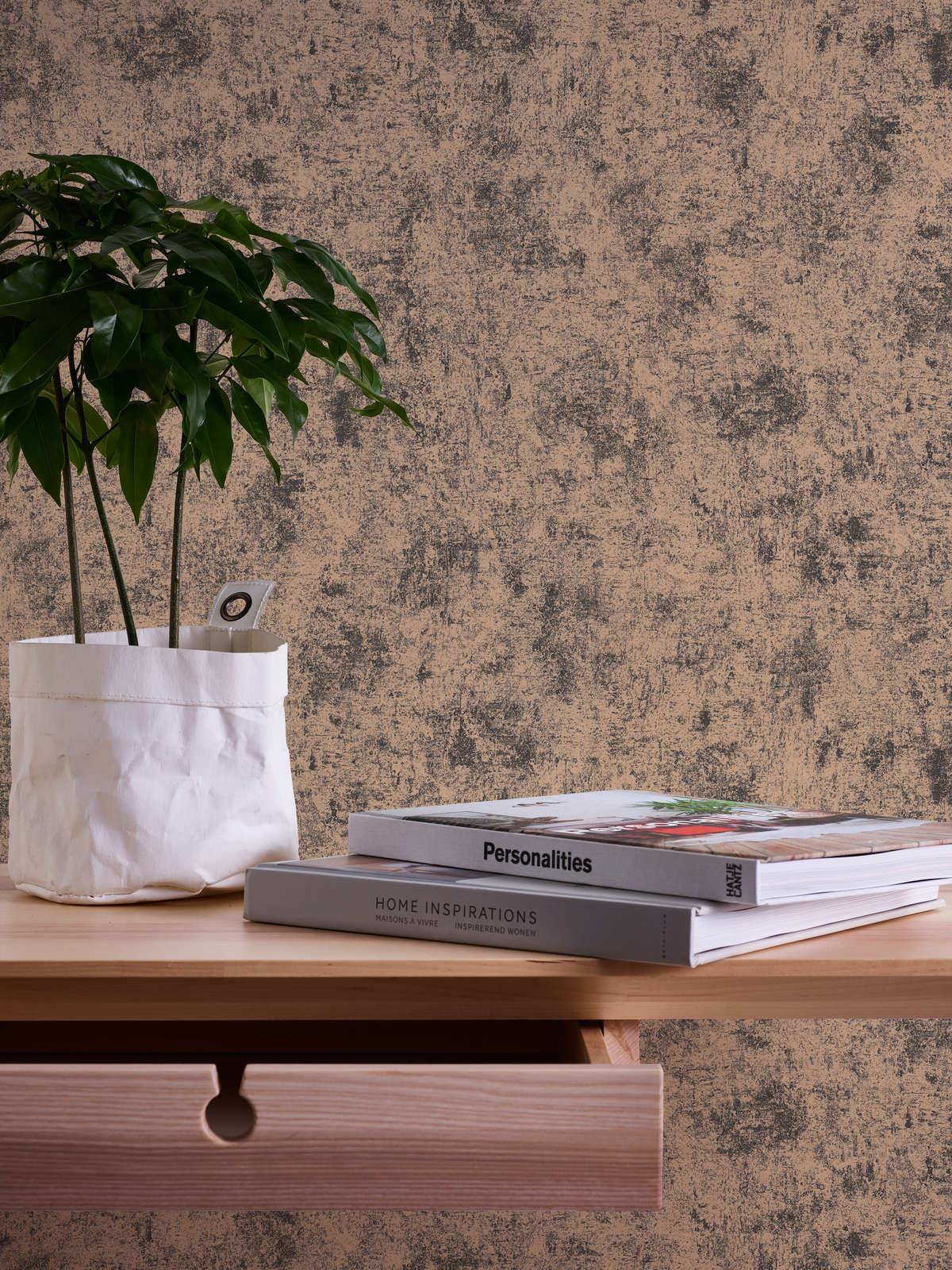             Metallic effect wallpaper glossy smooth - beige, black, metallic
        