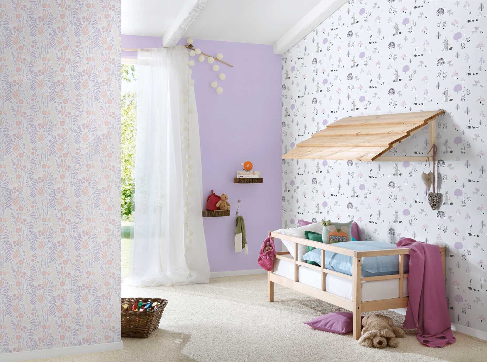             Meisjeskamer behang planten - paars, roze, wit
        